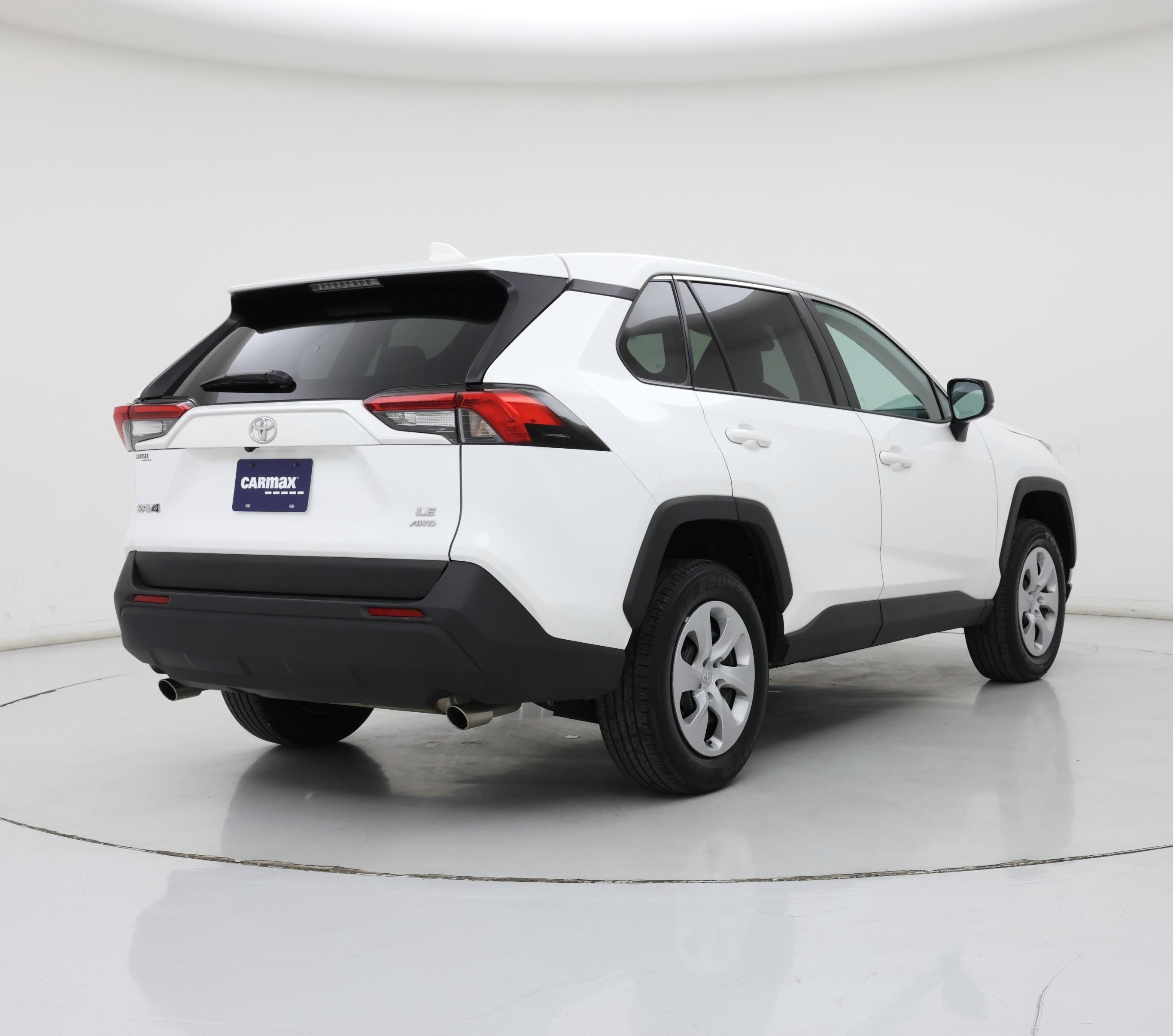 Thumbnail: 2025 Toyota RAV4 - 8