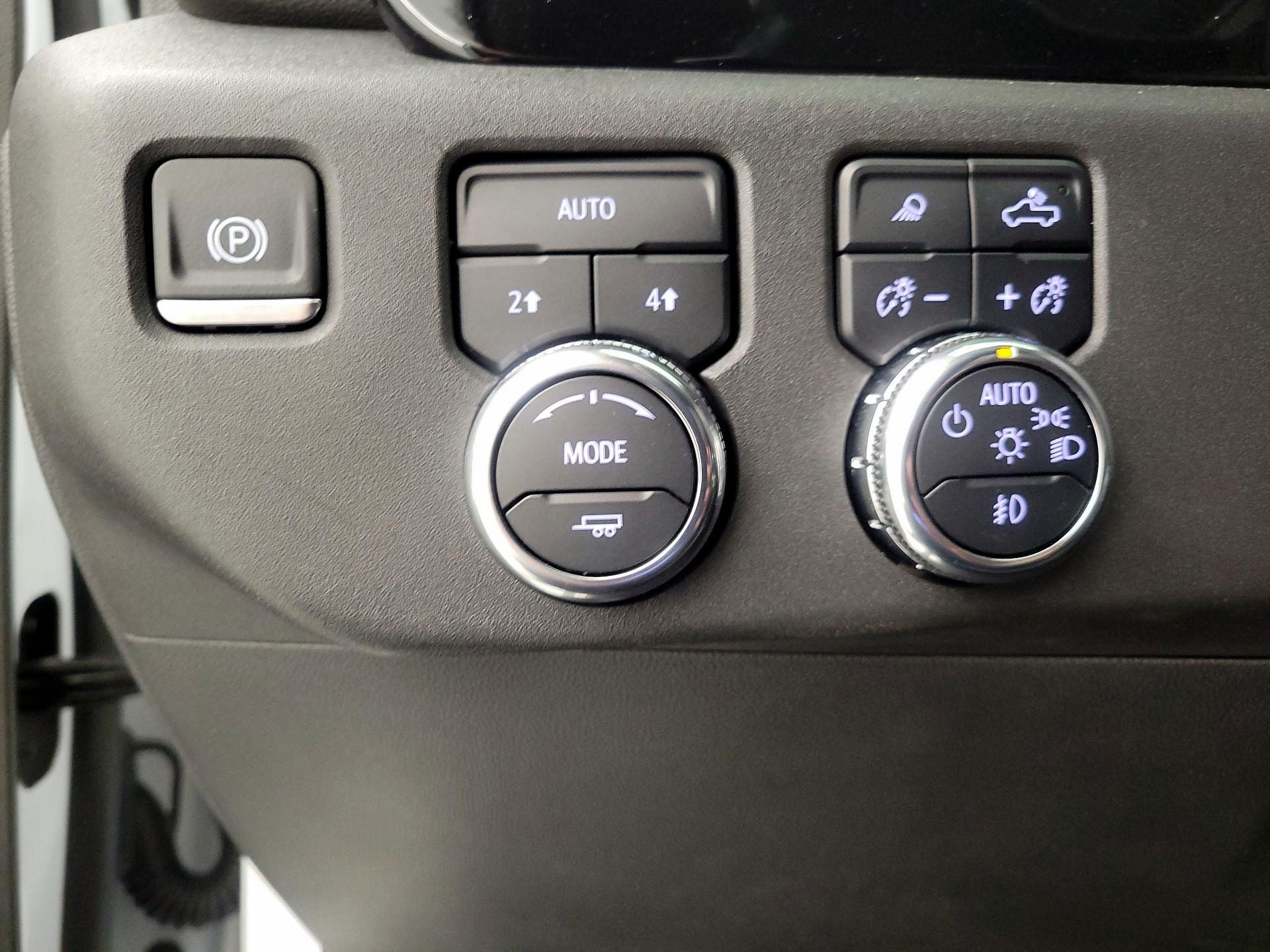 Thumbnail: 2024 GMC Sierra 1500 - 13