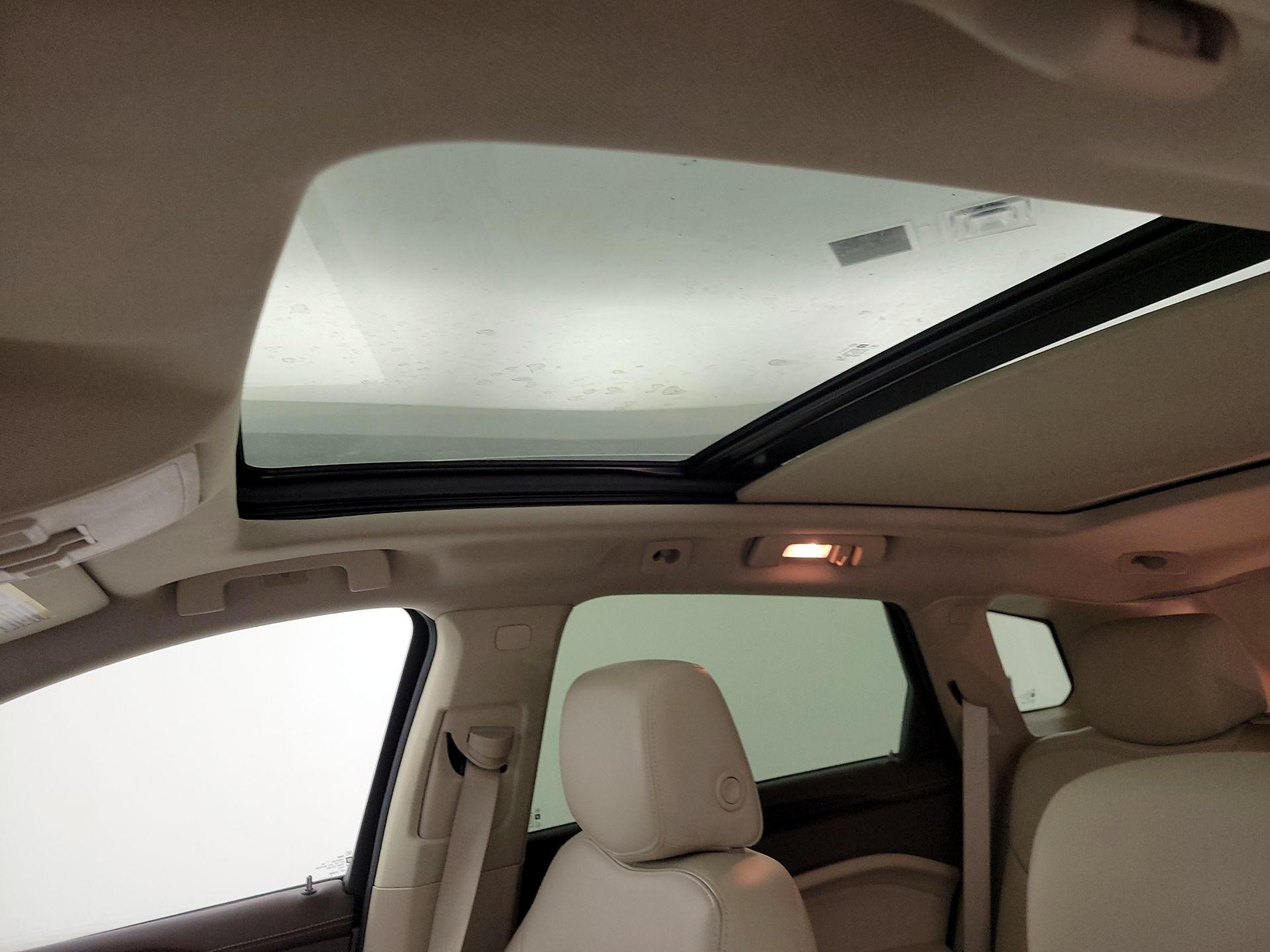 Thumbnail: 2015 Cadillac SRX - 19