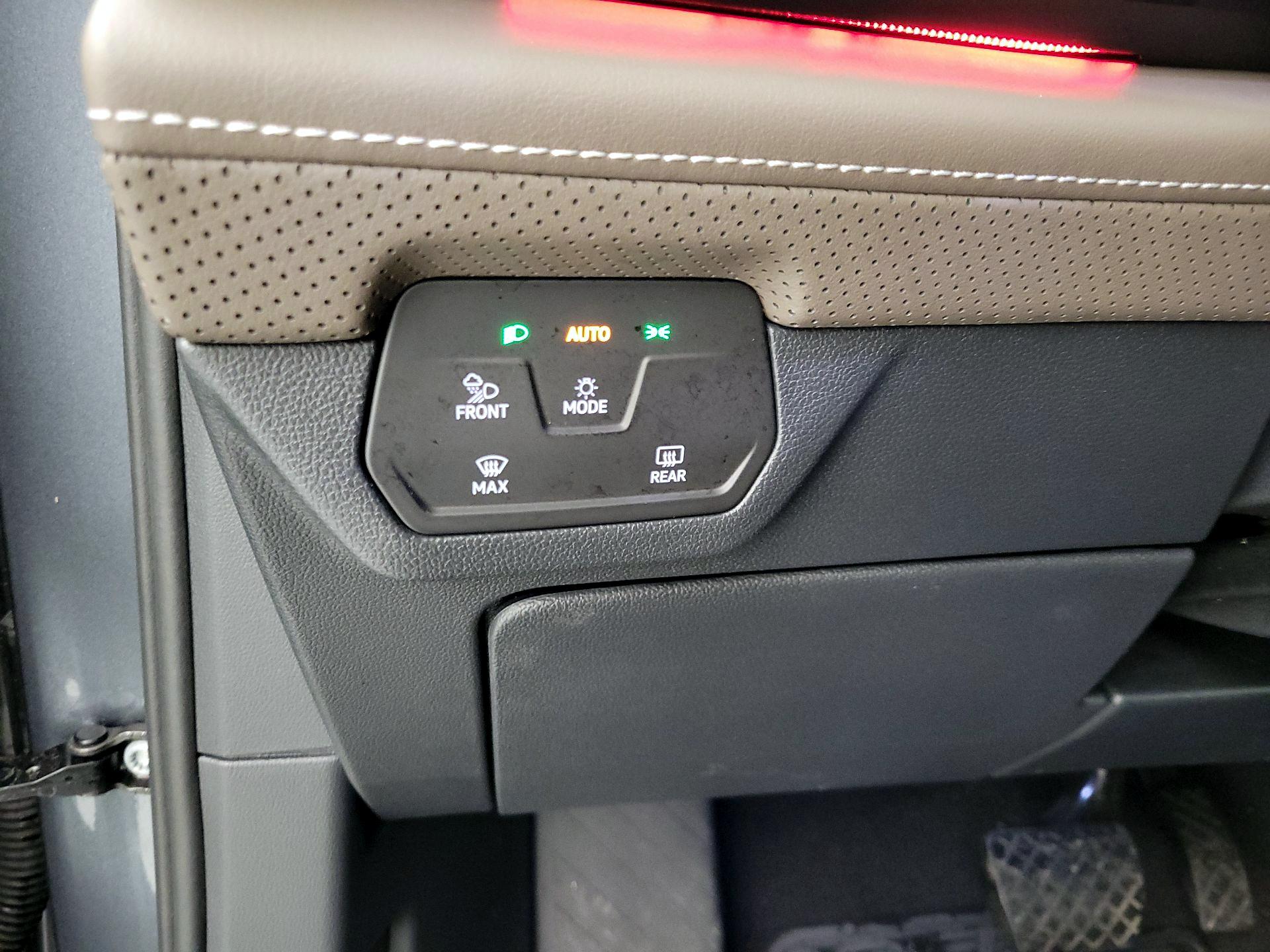 Thumbnail: 2025 Volkswagen Atlas - 13