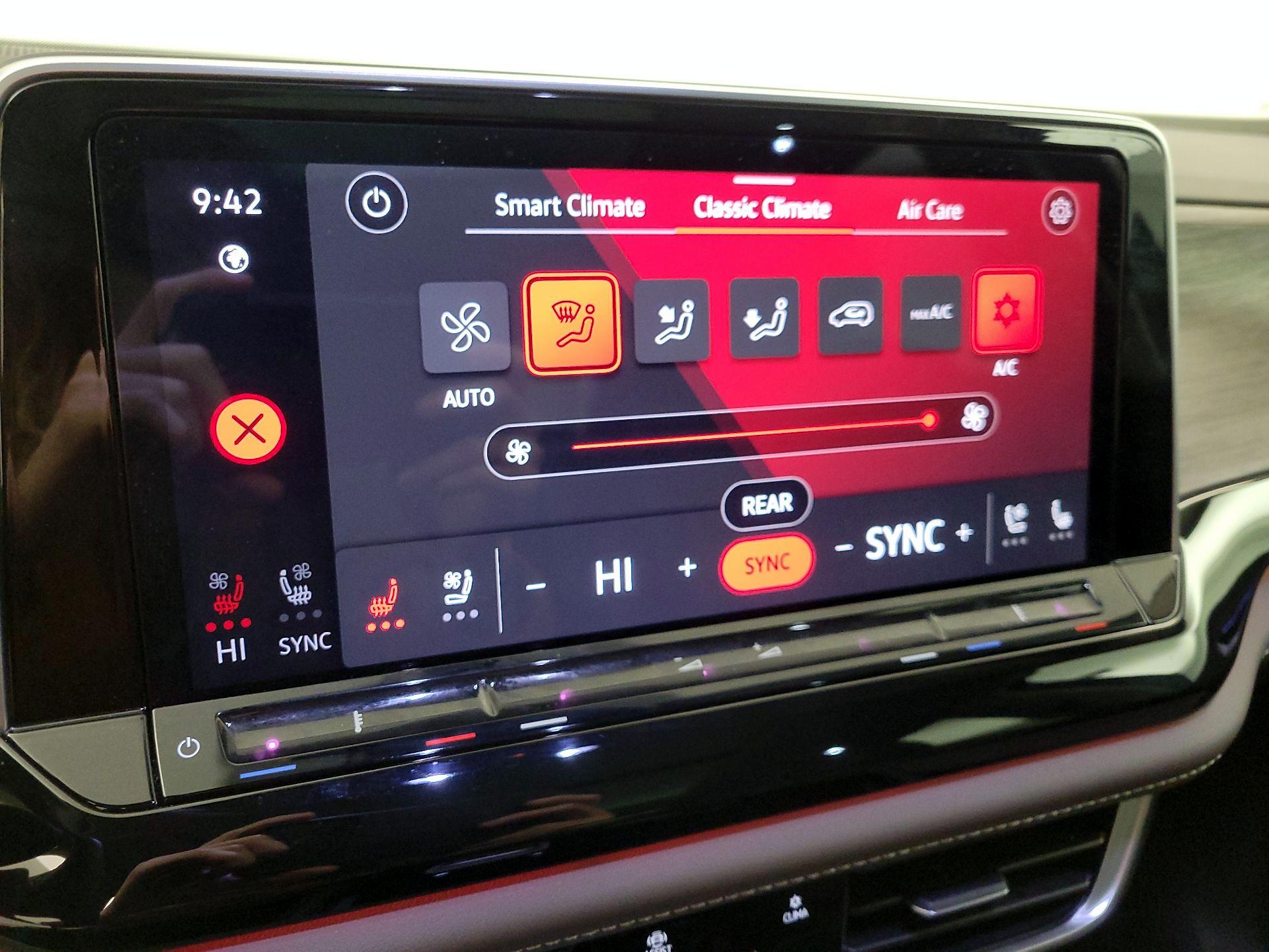 Thumbnail: 2025 Volkswagen Atlas - 17