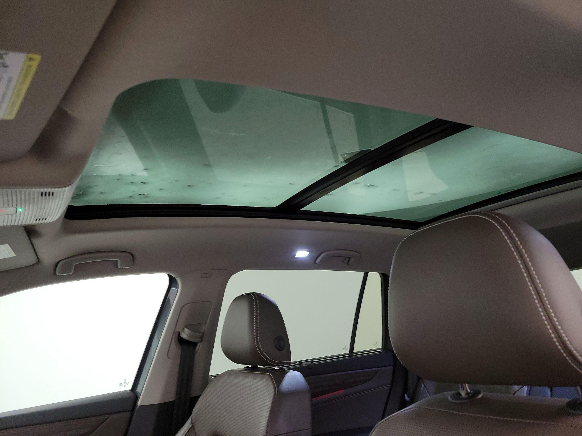 Thumbnail: 2025 Volkswagen Atlas - 20