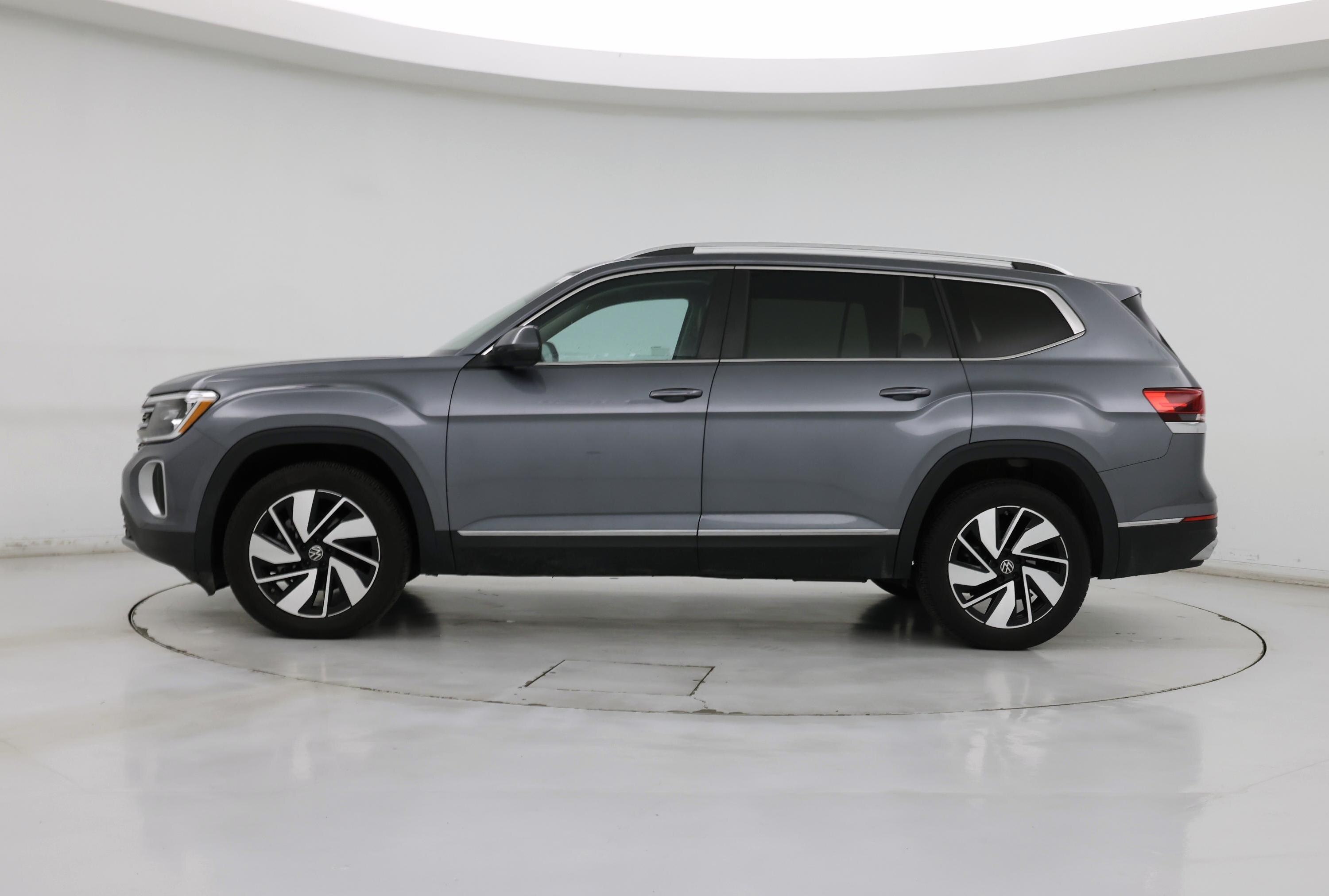 Thumbnail: 2025 Volkswagen Atlas - 3