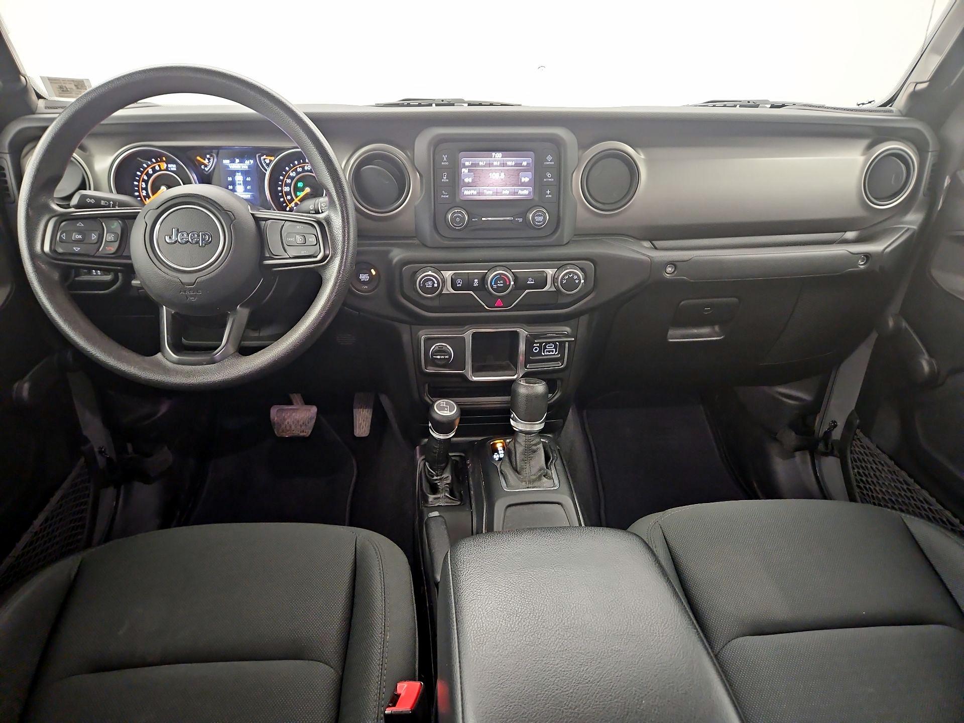 Thumbnail: 2021 Jeep Gladiator - 9