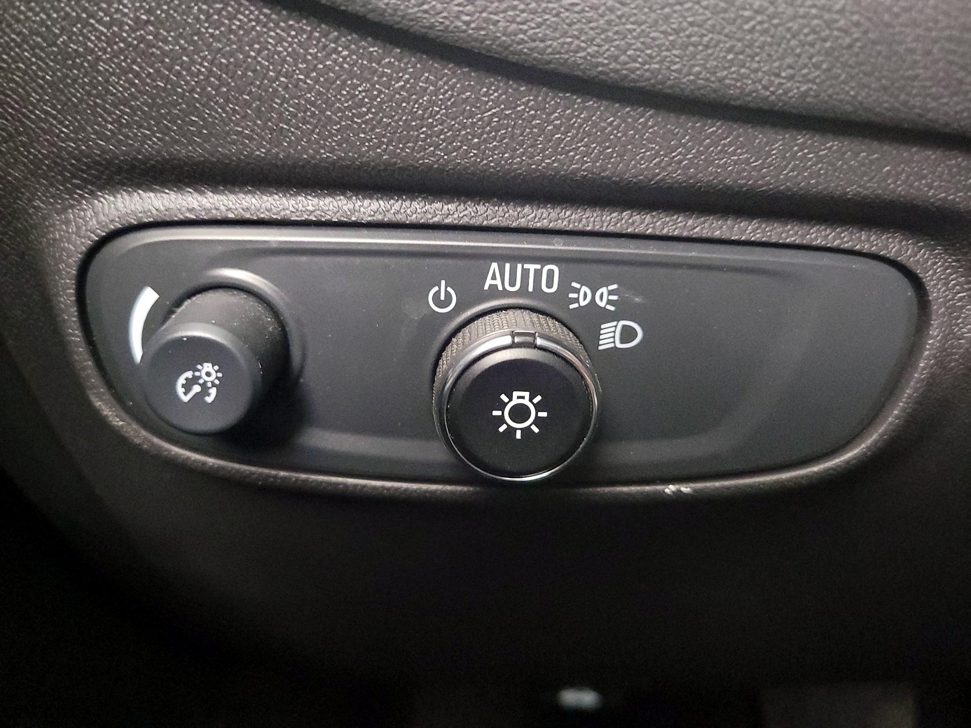 Thumbnail: 2024 Chevrolet Equinox - 13