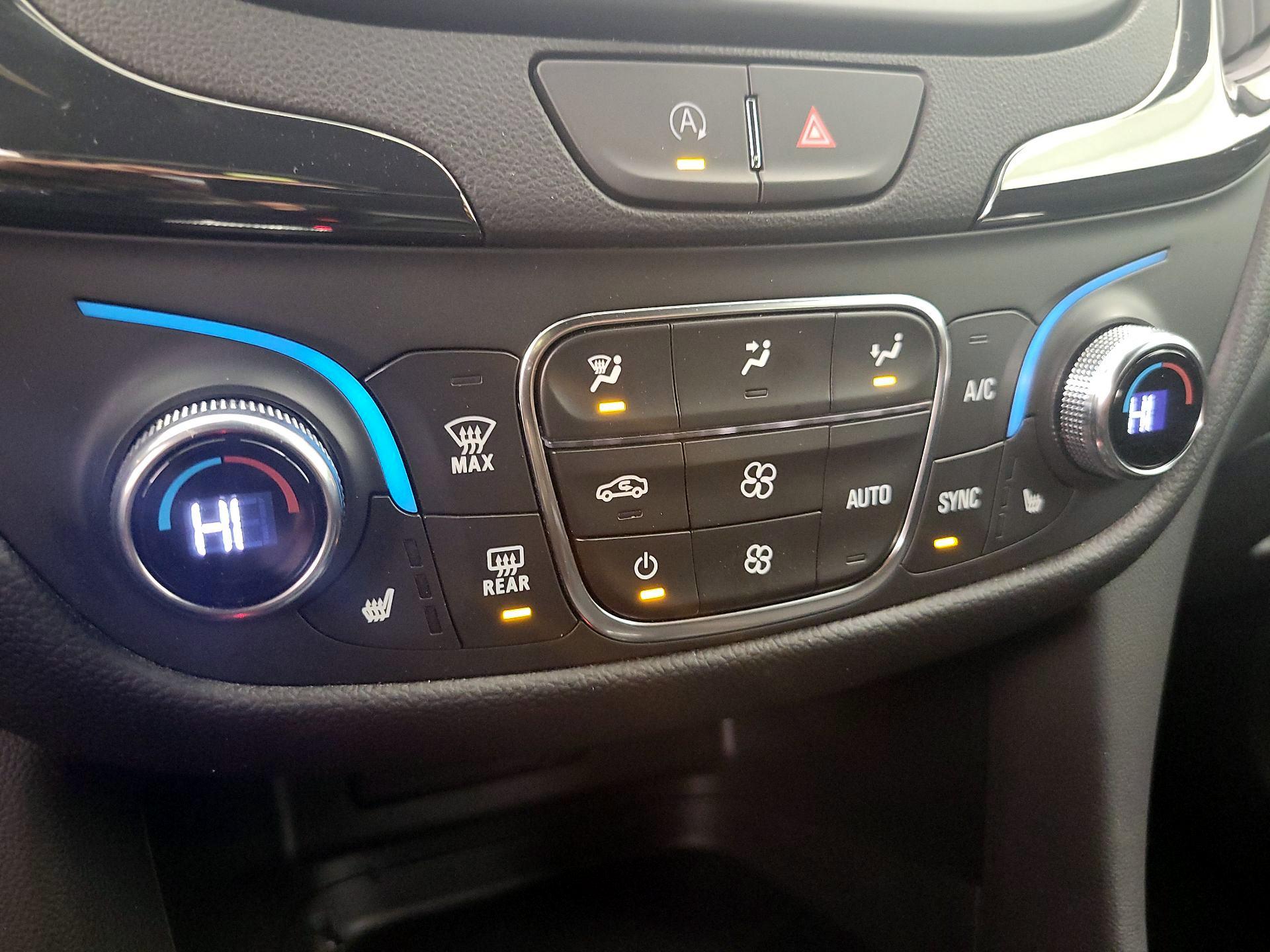 Thumbnail: 2024 Chevrolet Equinox - 16