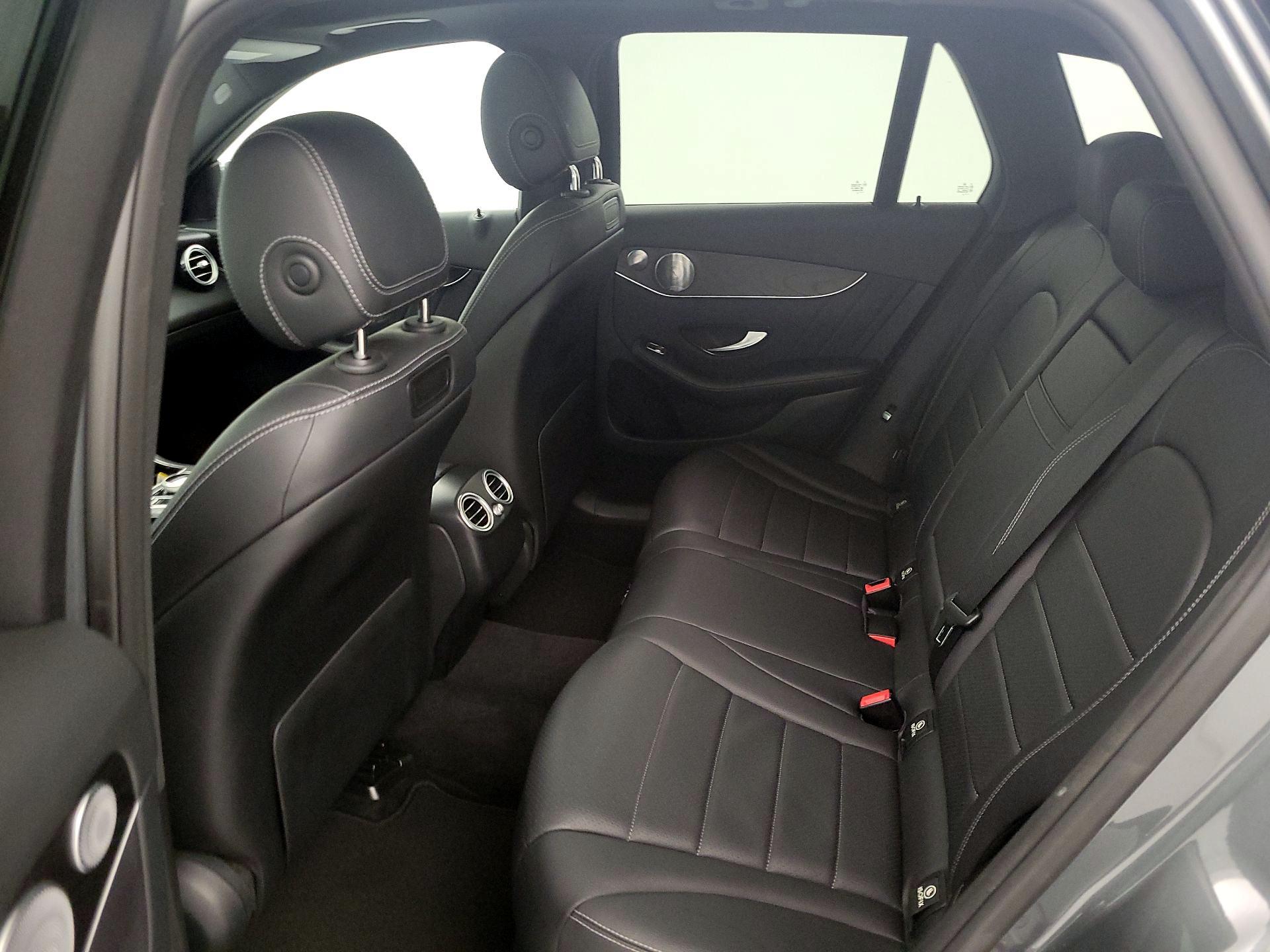 Thumbnail: 2018 Mercedes-Benz GLC - 20