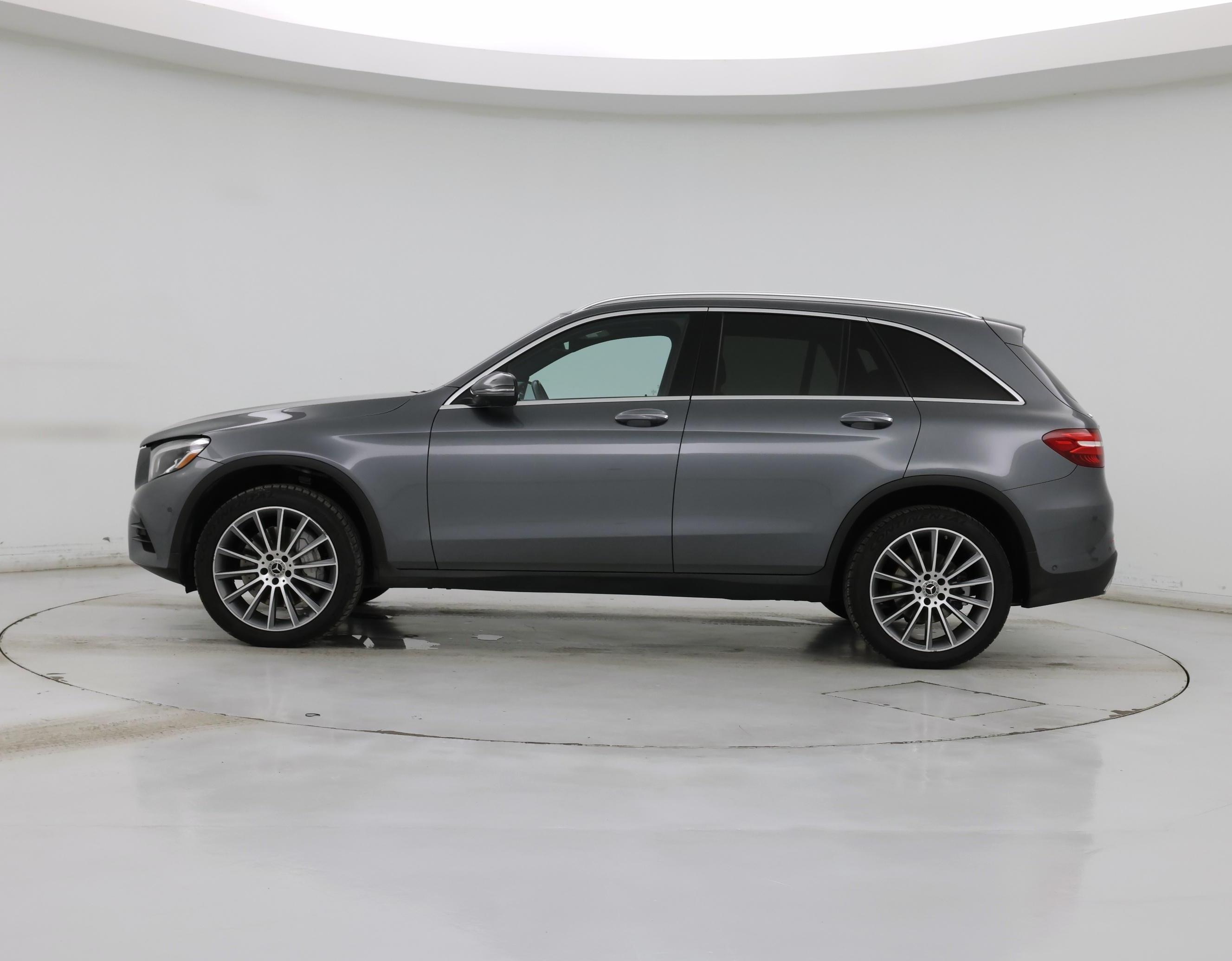 Thumbnail: 2018 Mercedes-Benz GLC - 3