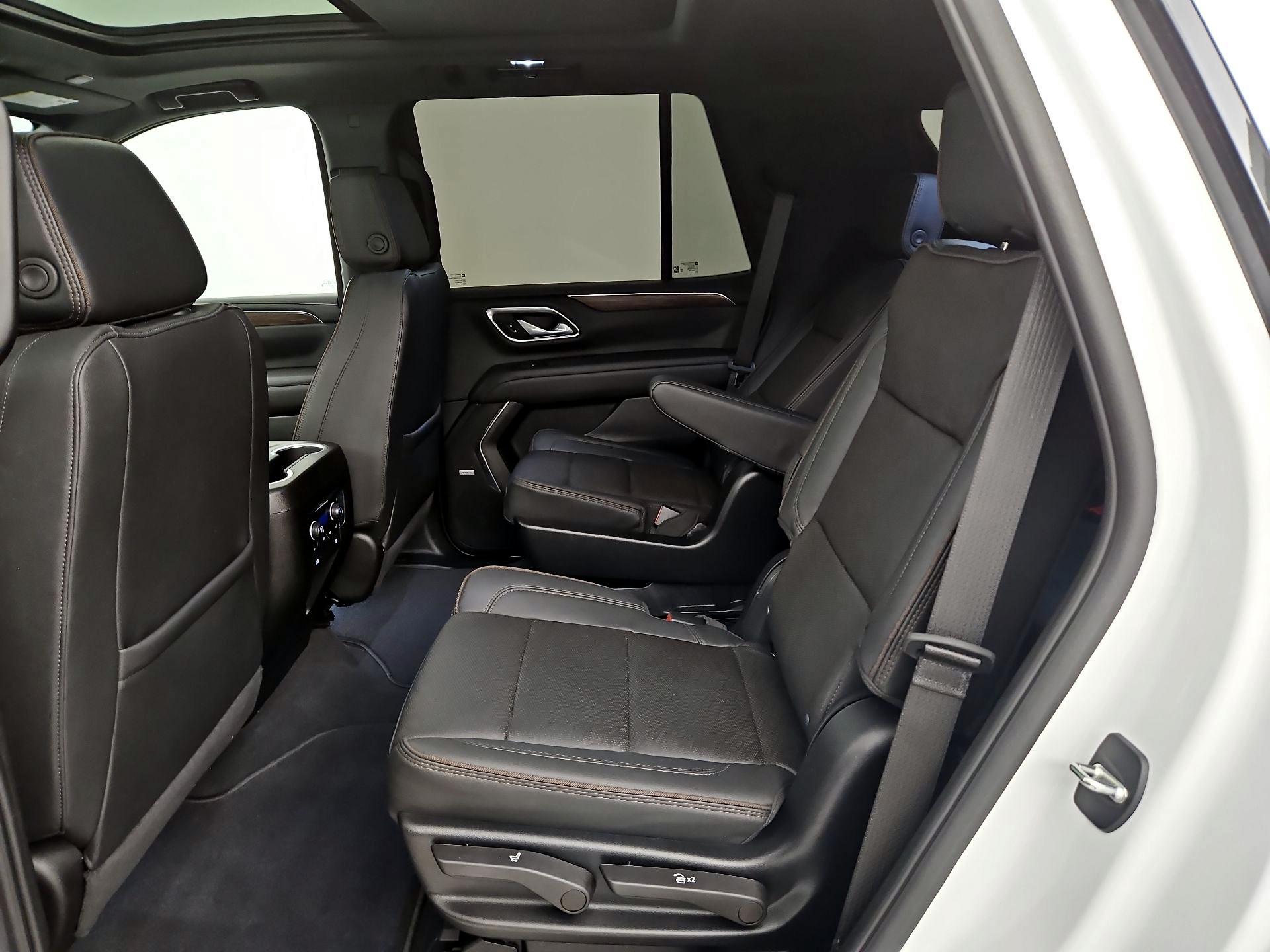 Thumbnail: 2024 Chevrolet Tahoe - 20