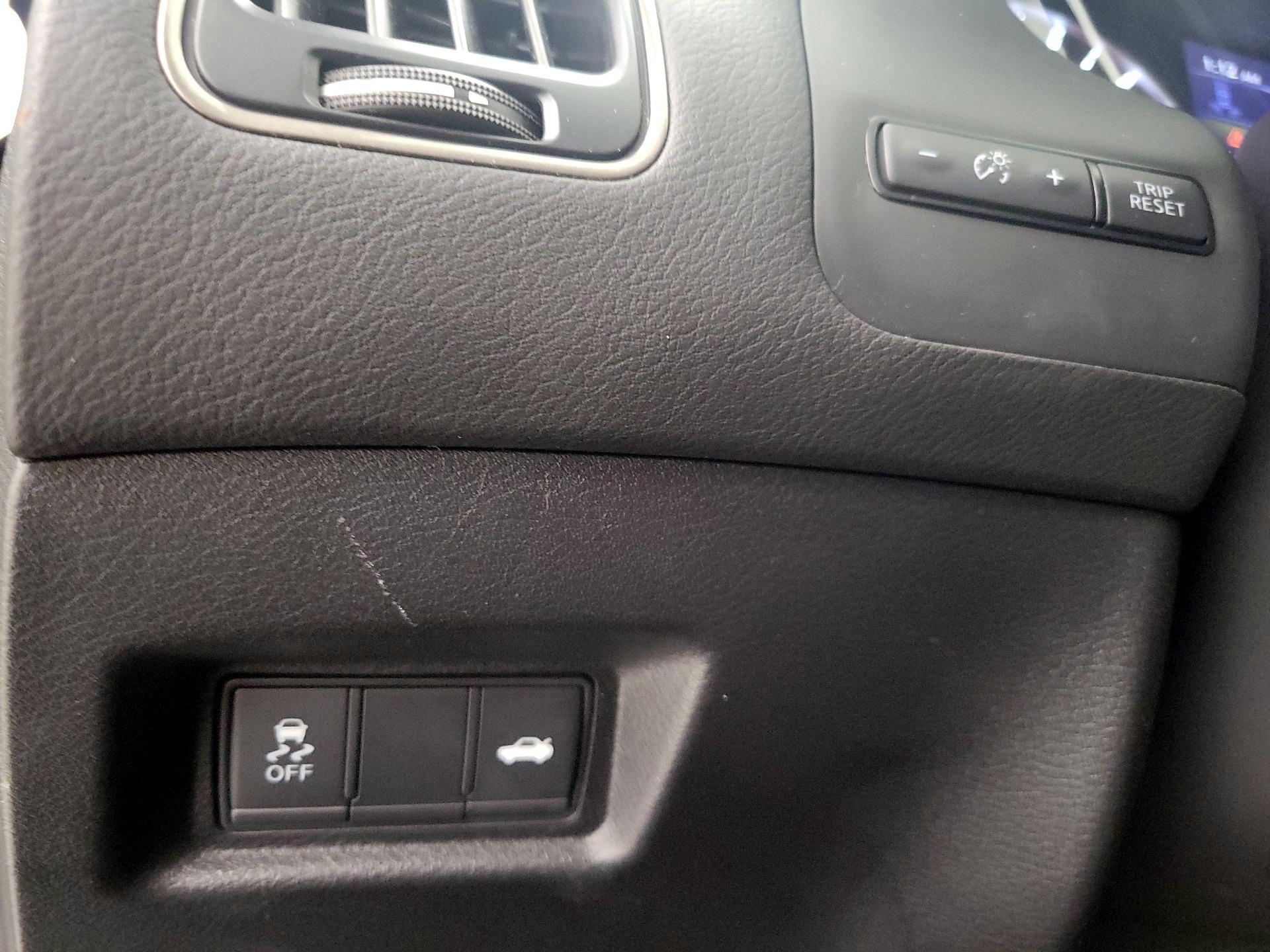 Thumbnail: 2019 INFINITI  - 13