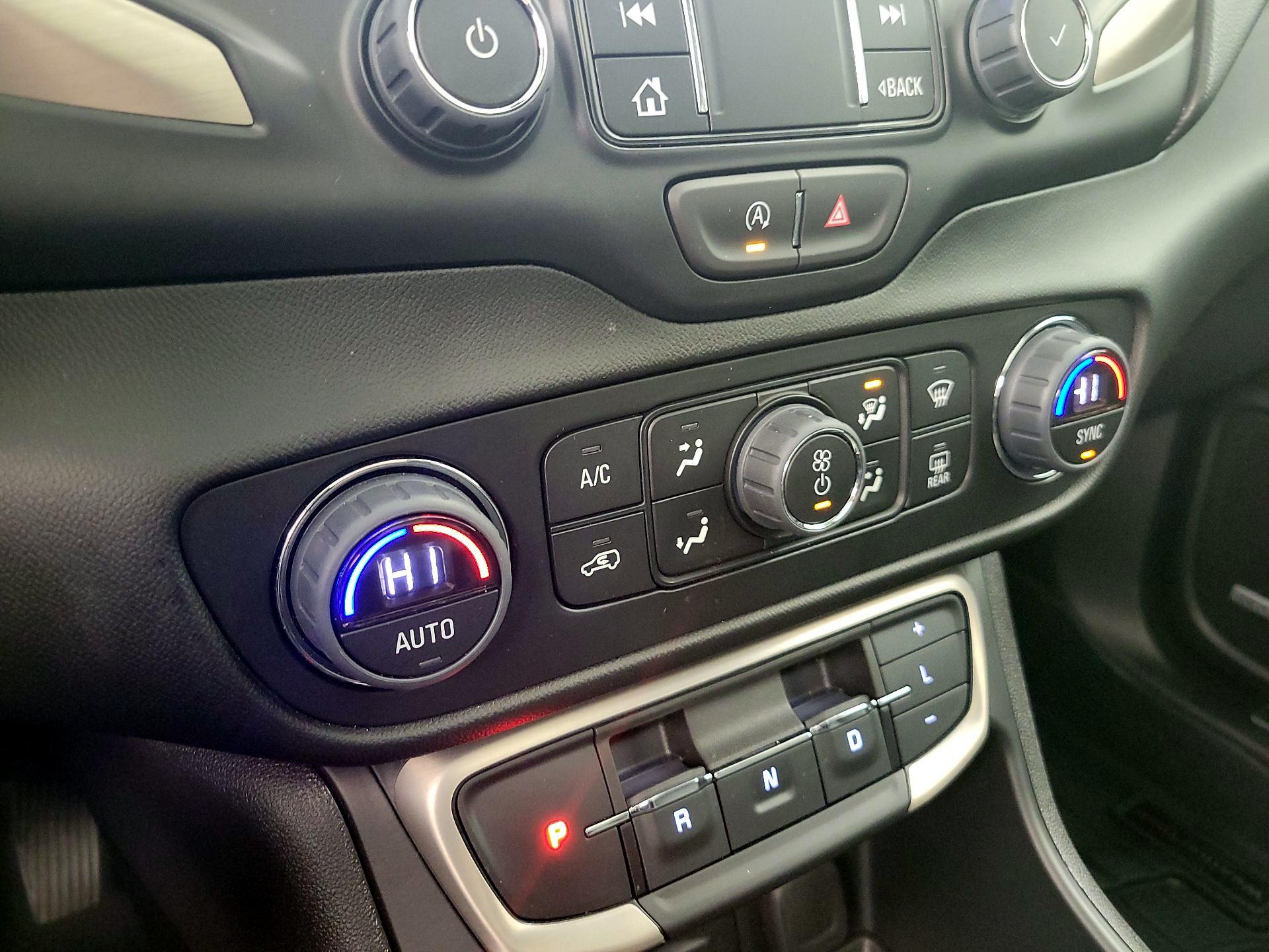 Thumbnail: 2024 GMC Terrain - 17