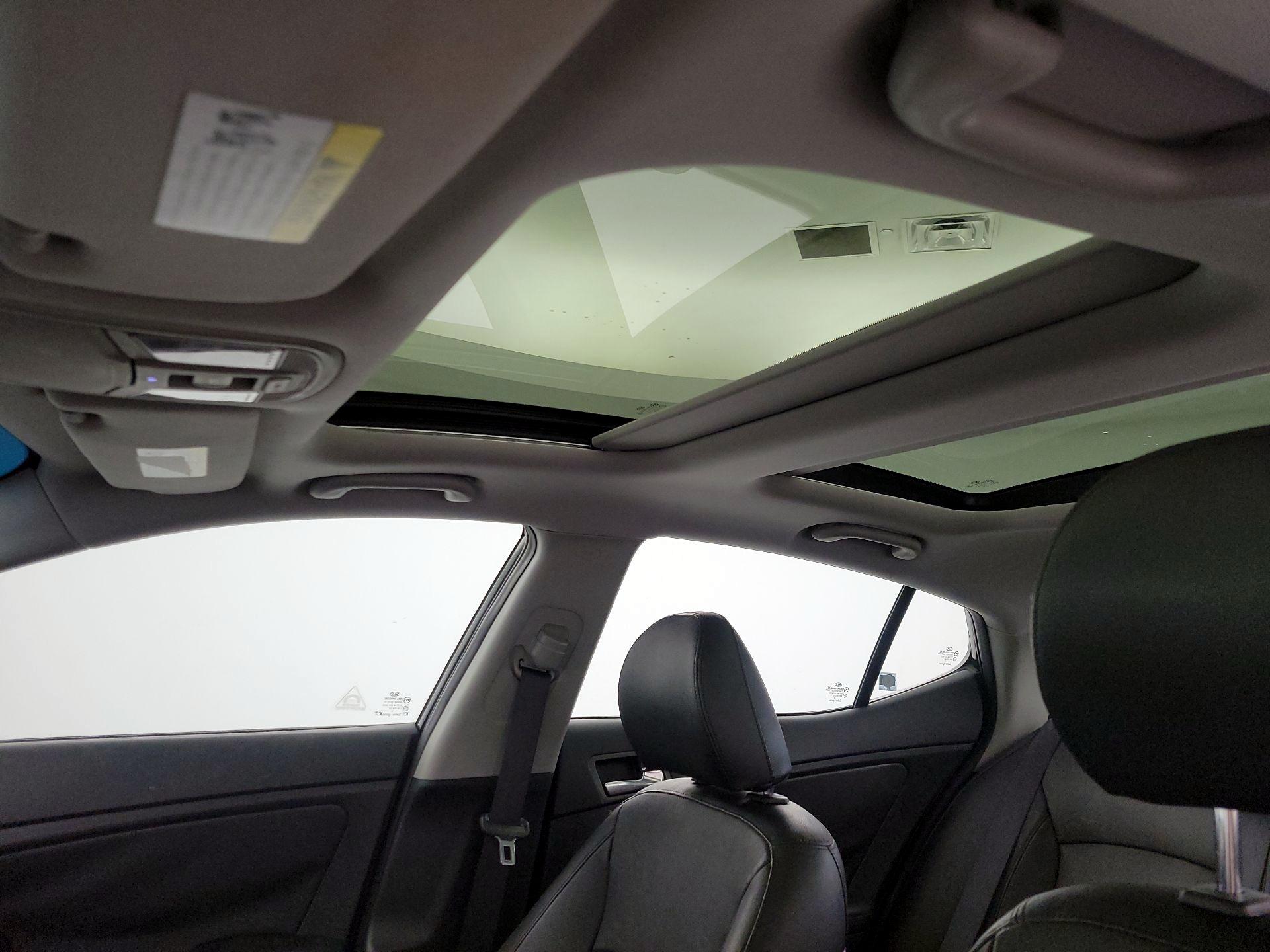 Thumbnail: 2014 Kia Optima - 19