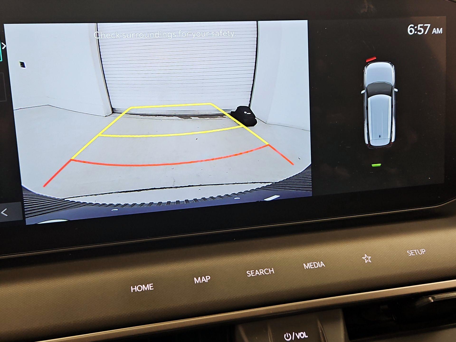 Thumbnail: 2024 Kia EV9 - 15