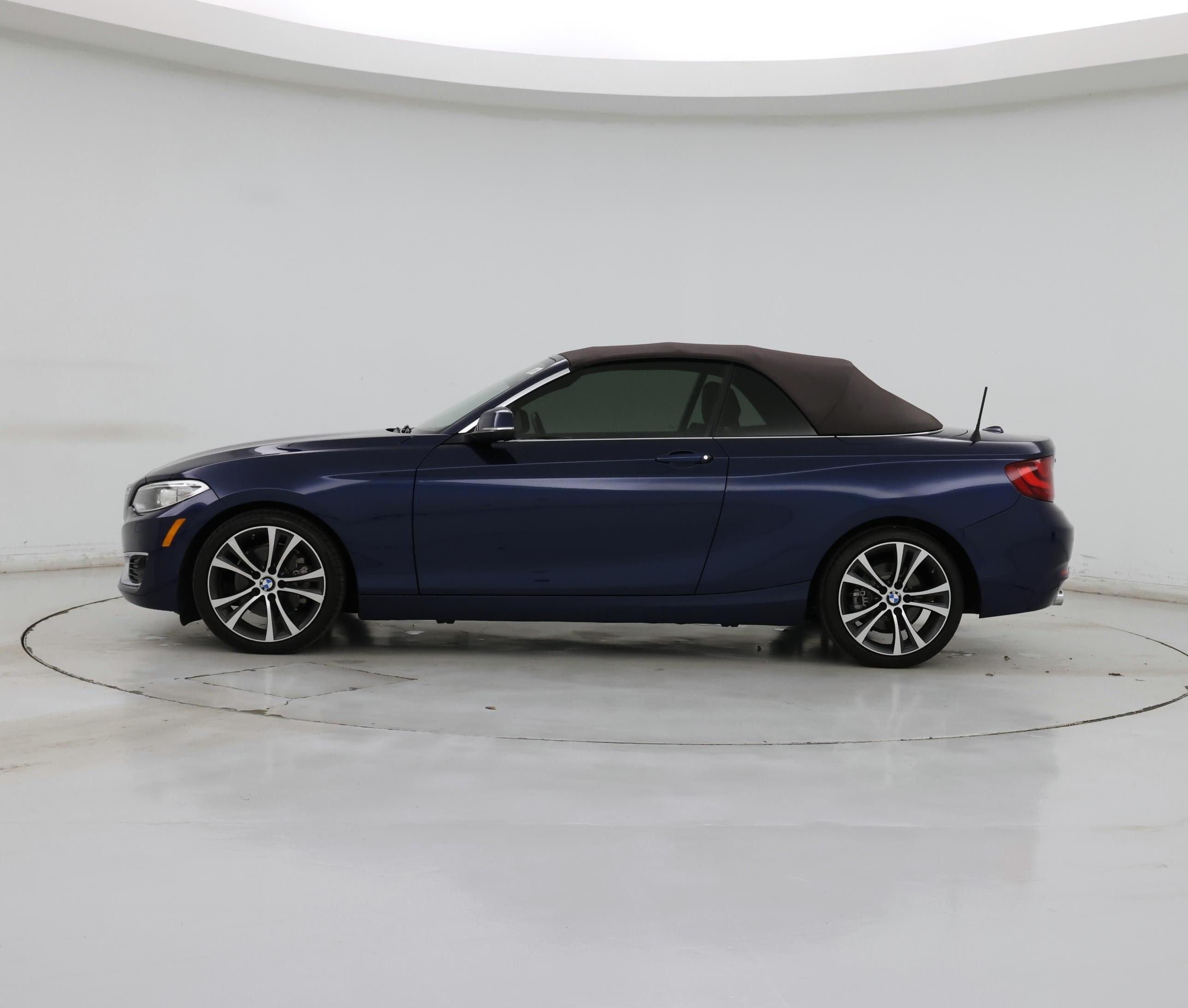 Thumbnail: 2017 BMW 2 Series - 3