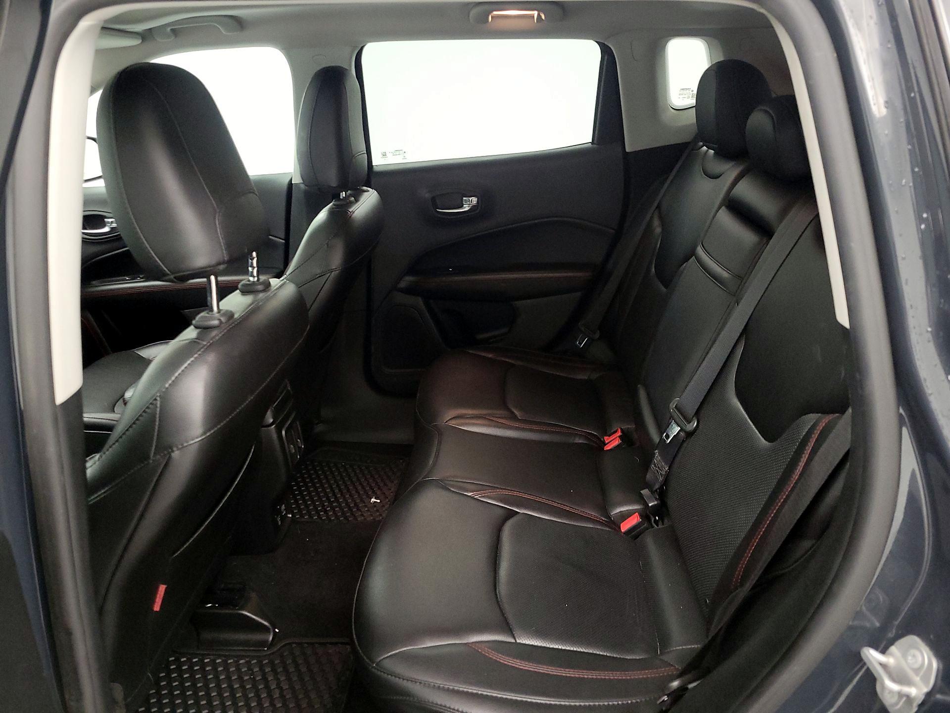 Thumbnail: 2018 Jeep Compass - 20