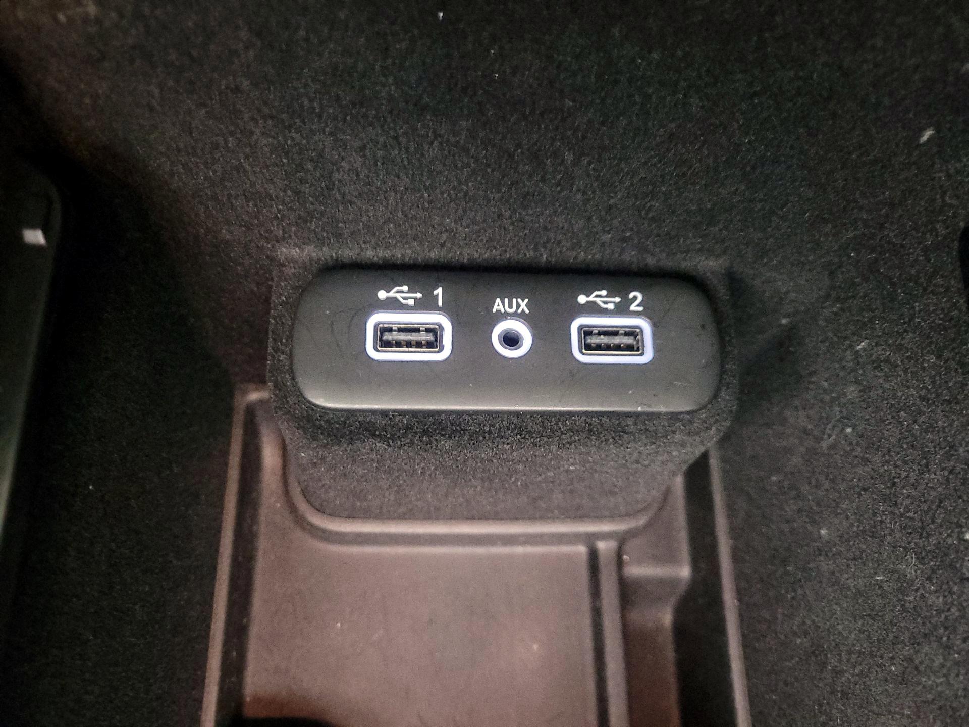 Thumbnail: 2023 Dodge Charger - 19