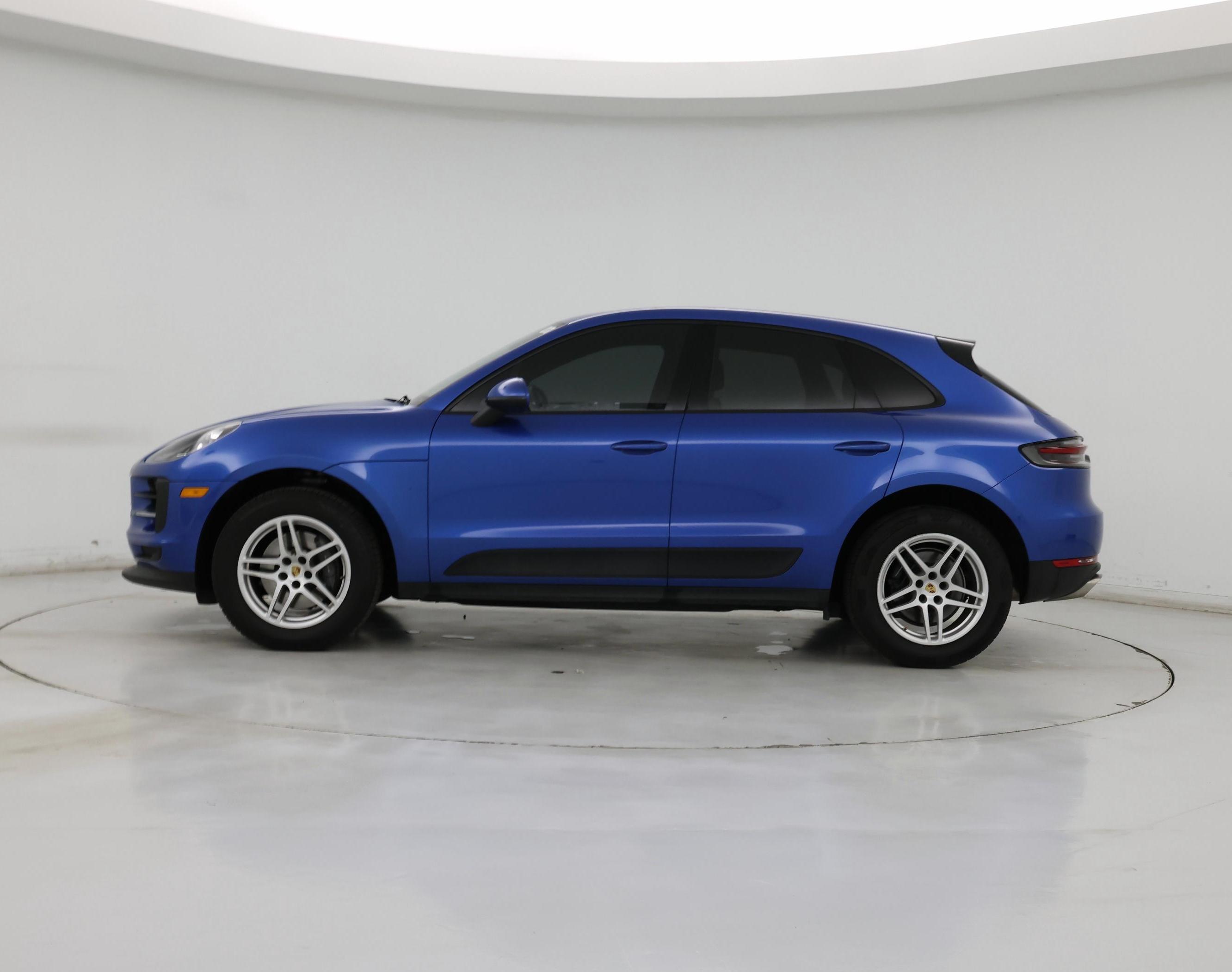 Thumbnail: 2019 Porsche Macan - 3