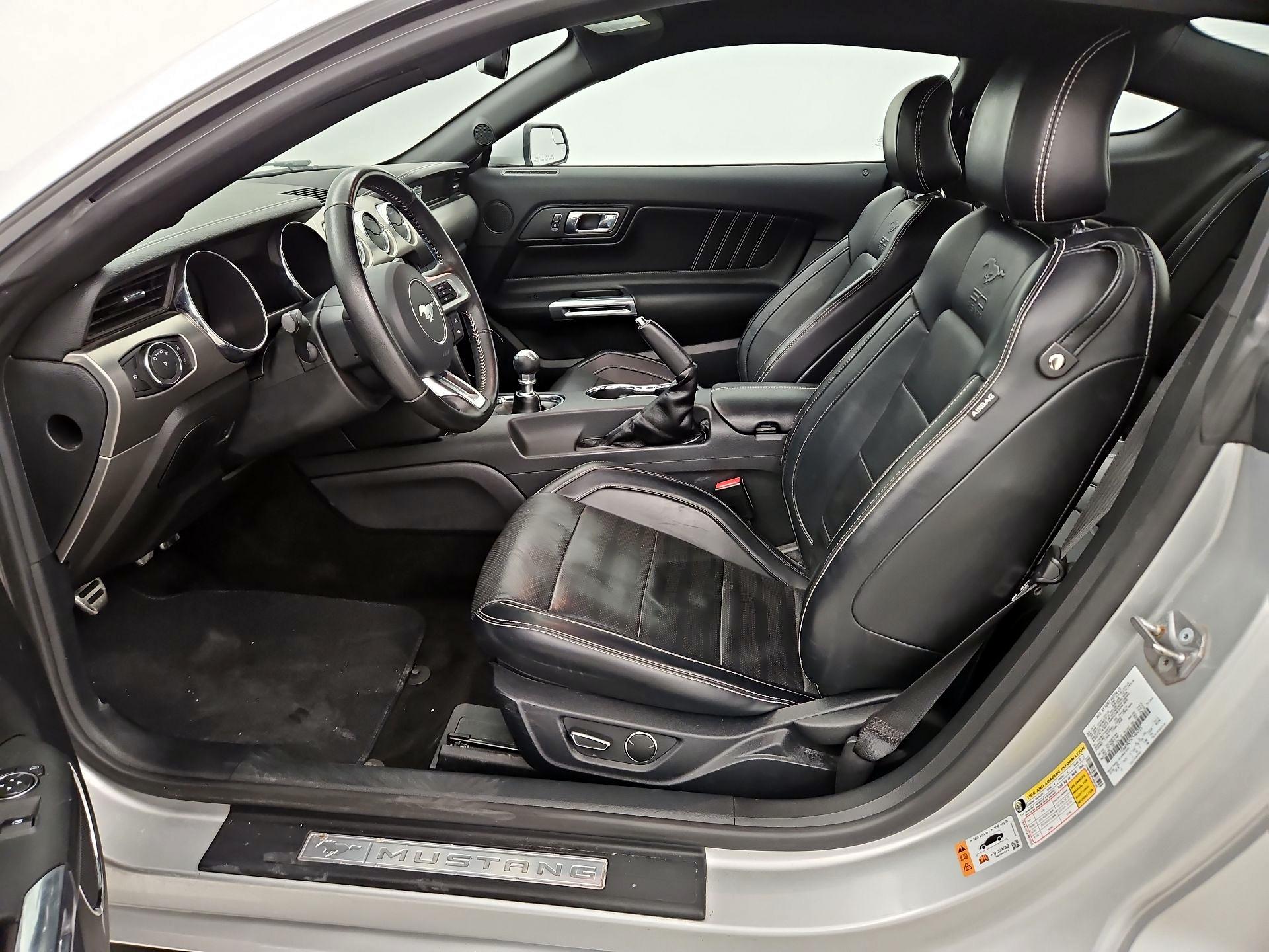 Thumbnail: 2015 Ford Mustang - 11