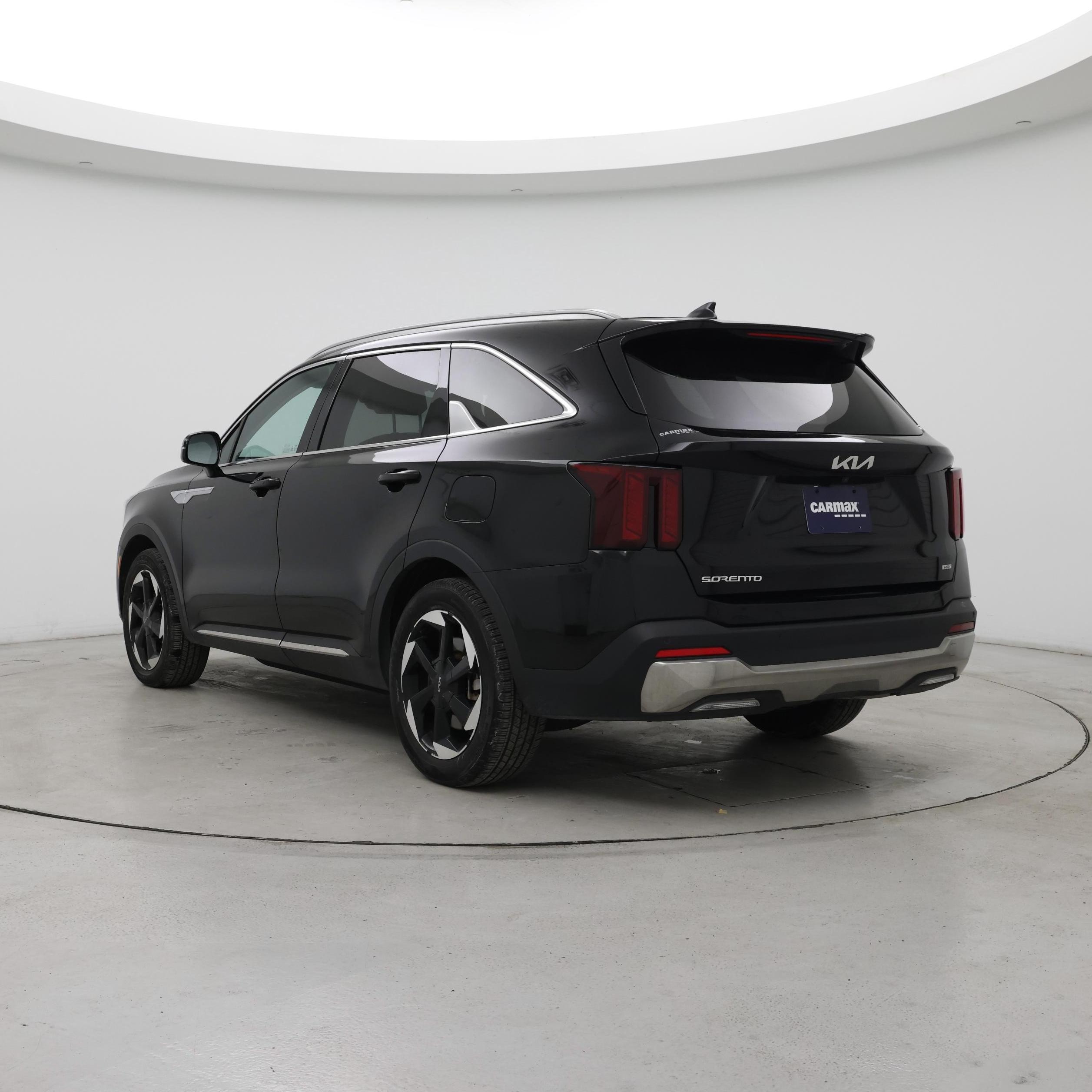 Thumbnail: 2025 Kia Sorento - 2