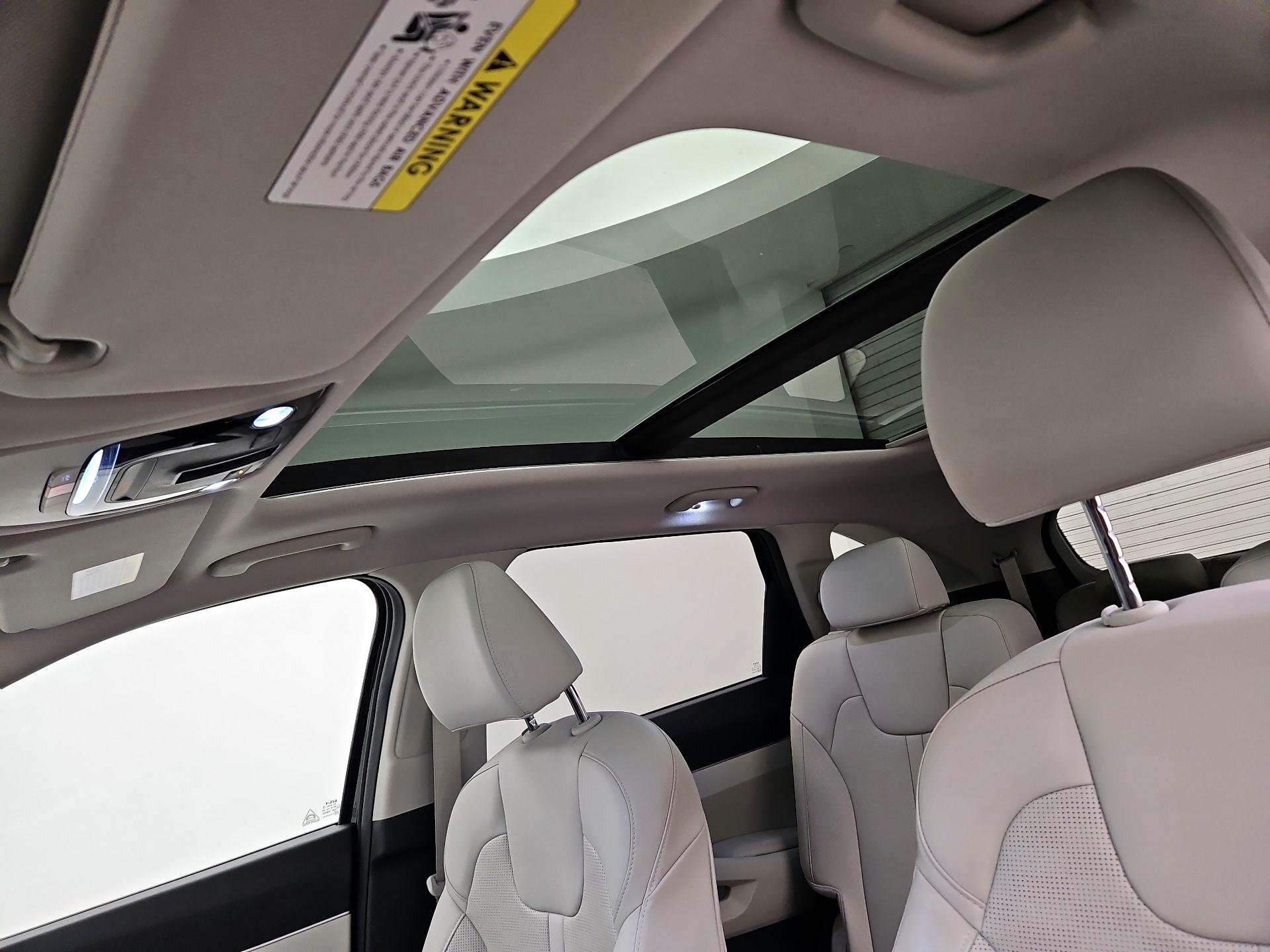 Thumbnail: 2025 Kia Sorento - 20