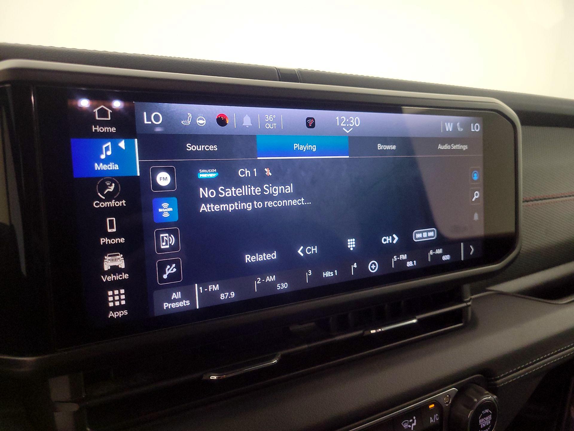 Thumbnail: 2024 Jeep Wrangler - 15