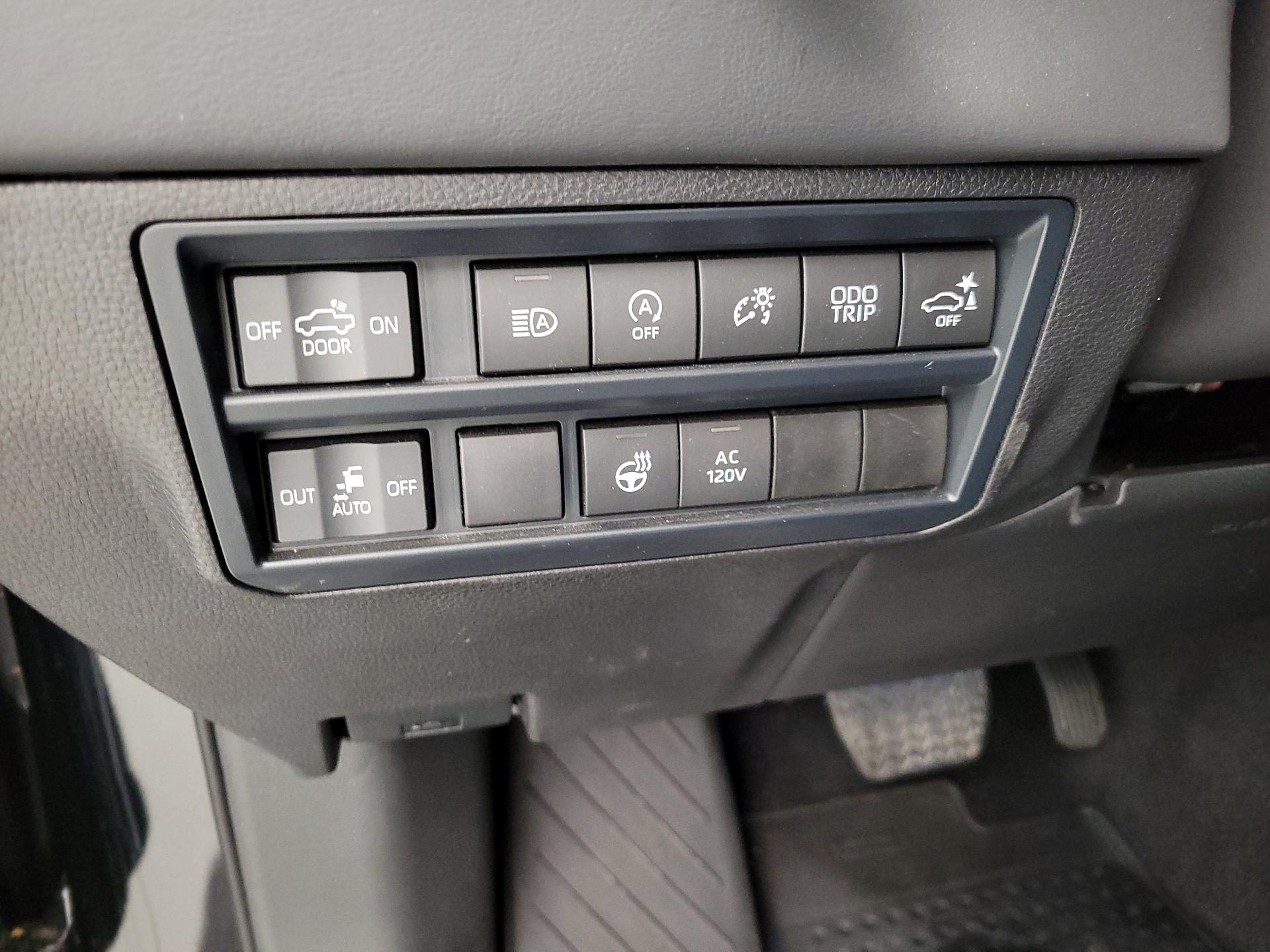 Thumbnail: 2025 Toyota Tundra - 13