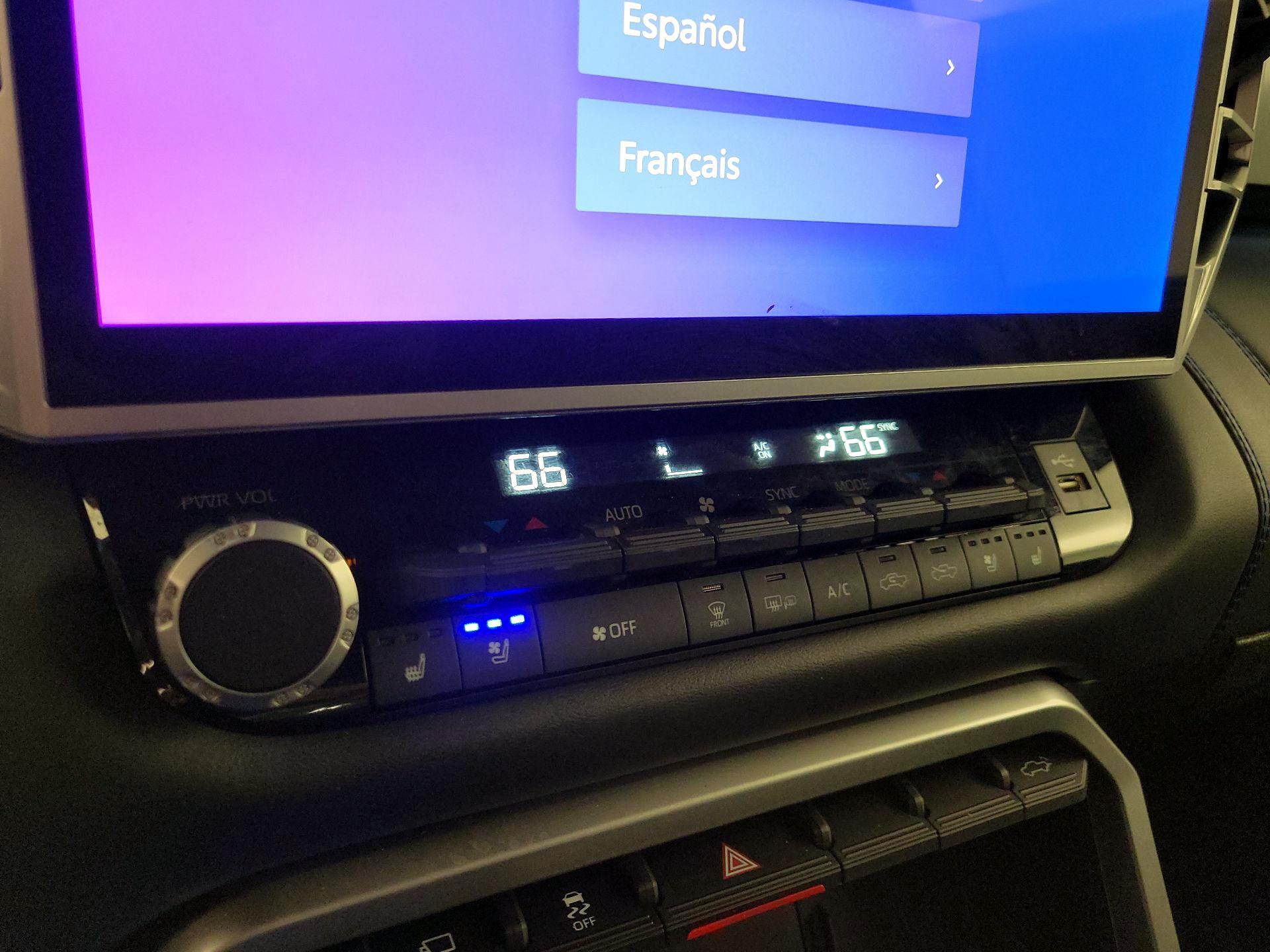 Thumbnail: 2025 Toyota Tundra - 16