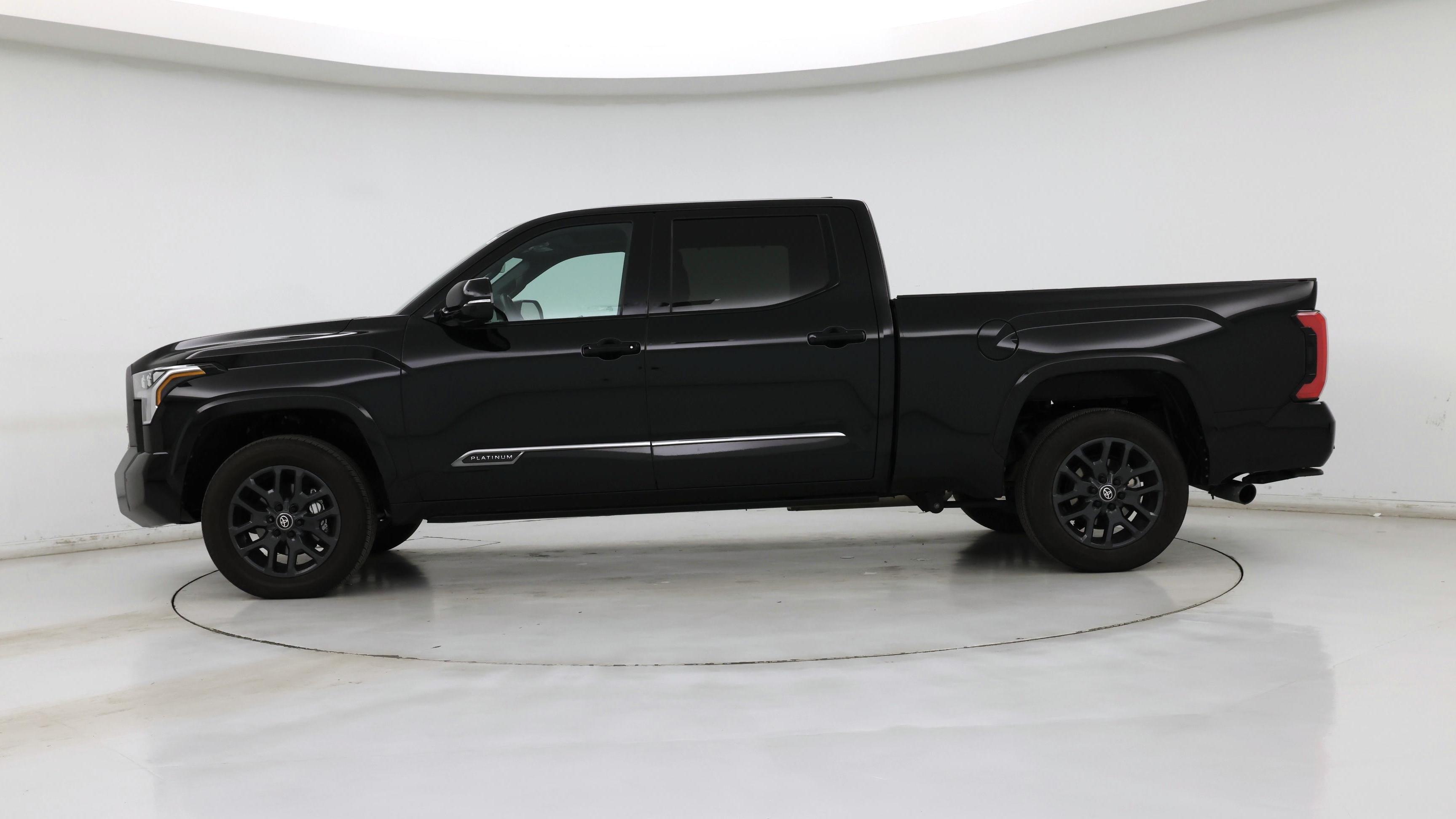 Thumbnail: 2025 Toyota Tundra - 3