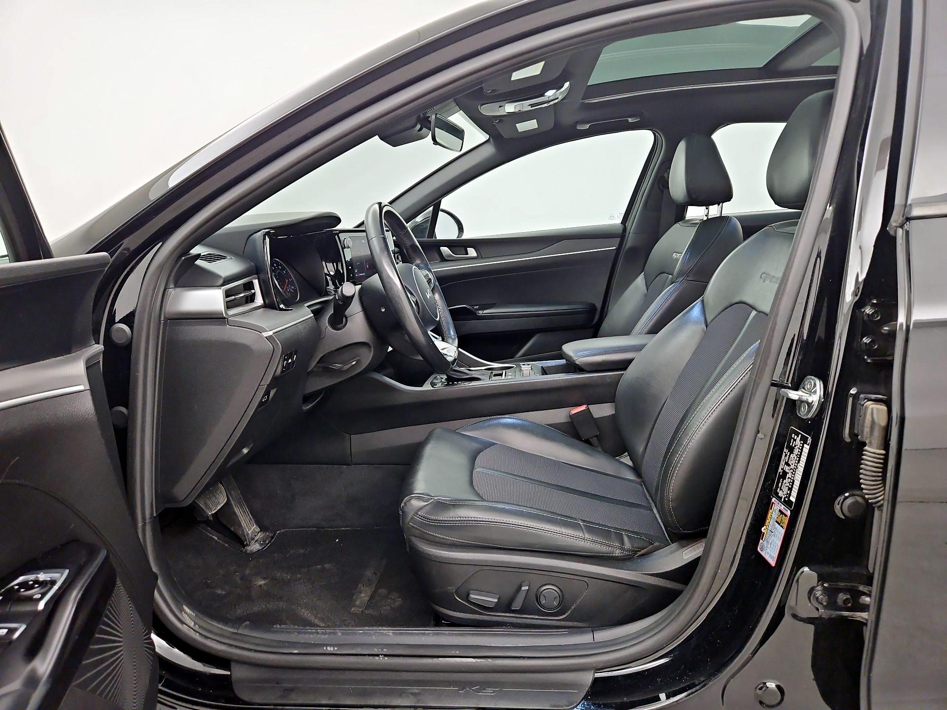 Thumbnail: 2022 Kia K5 - 11