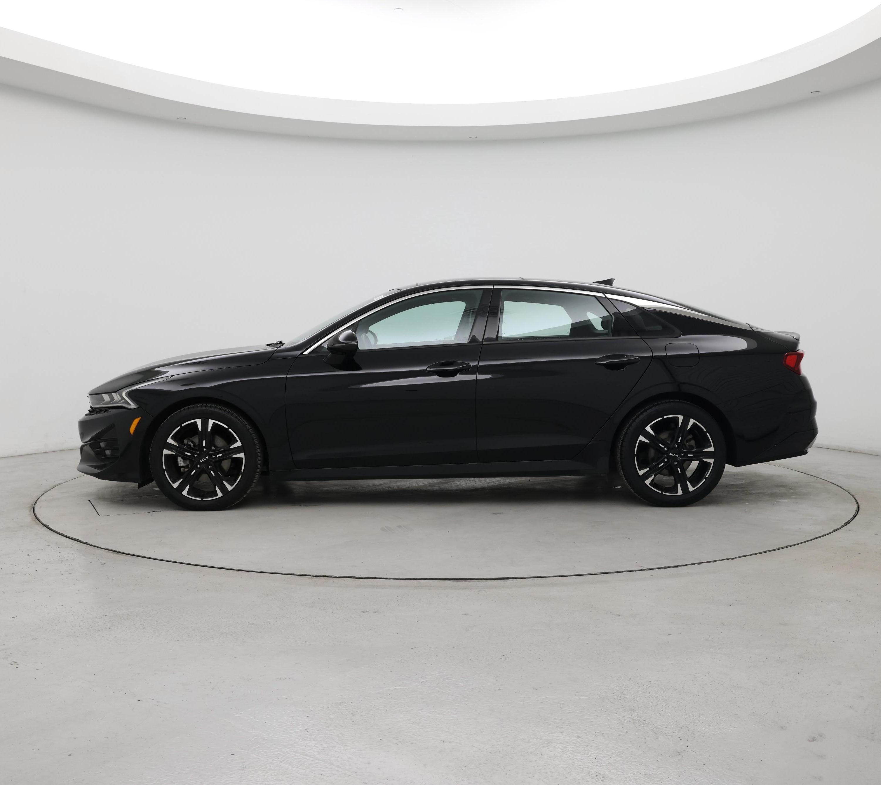 Thumbnail: 2022 Kia K5 - 3