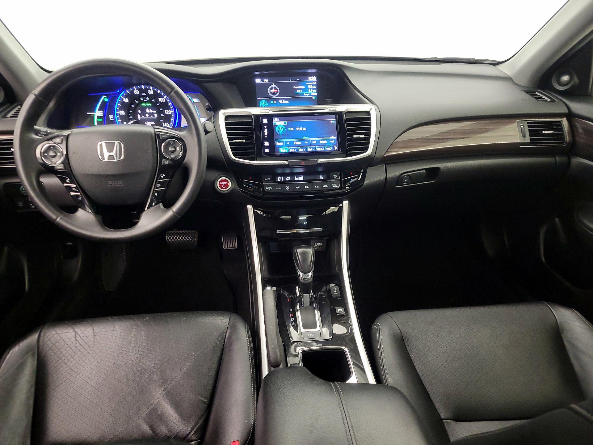 Thumbnail: 2017 Honda Accord - 9