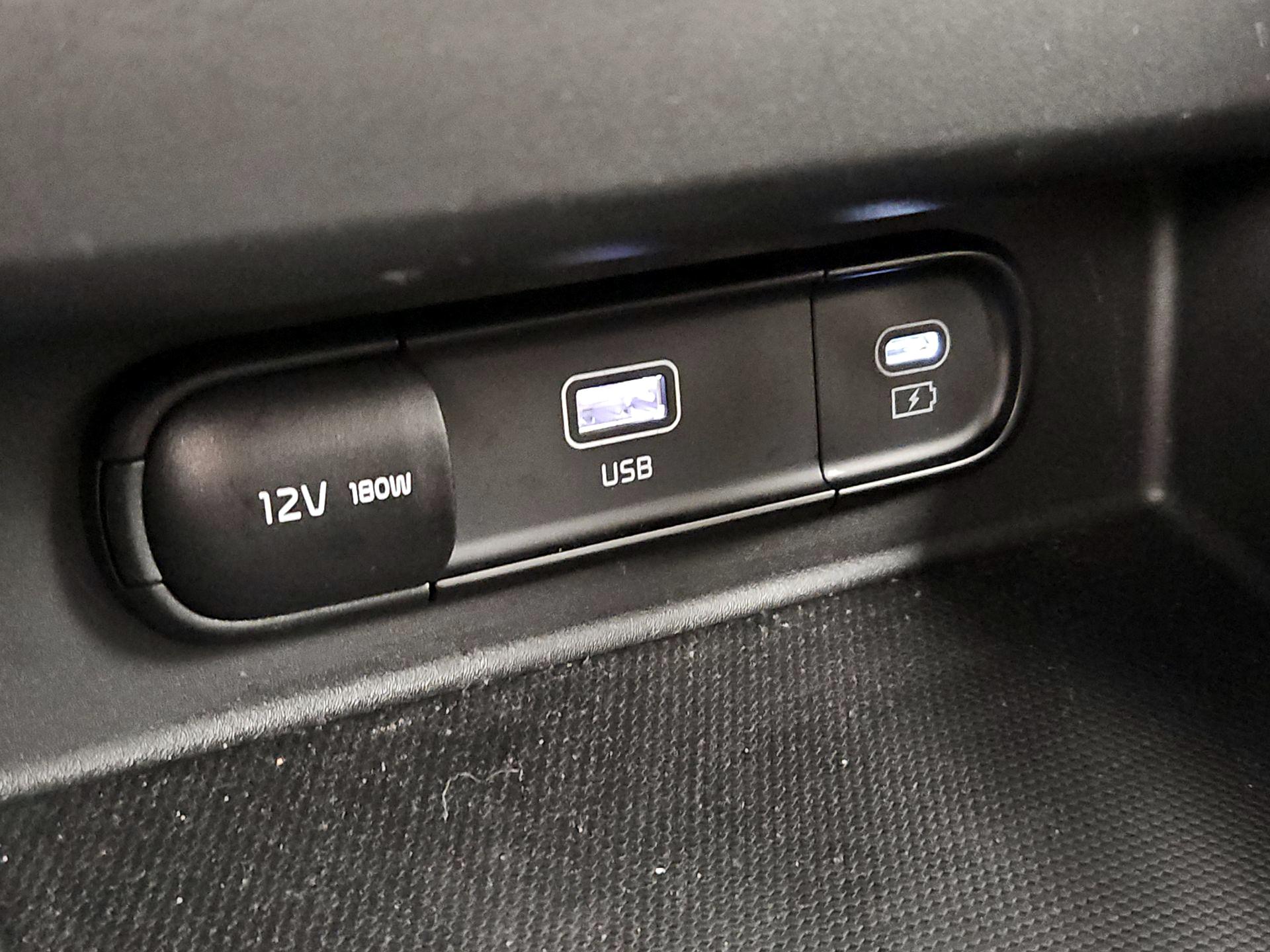 Thumbnail: 2025 Kia Seltos - 19