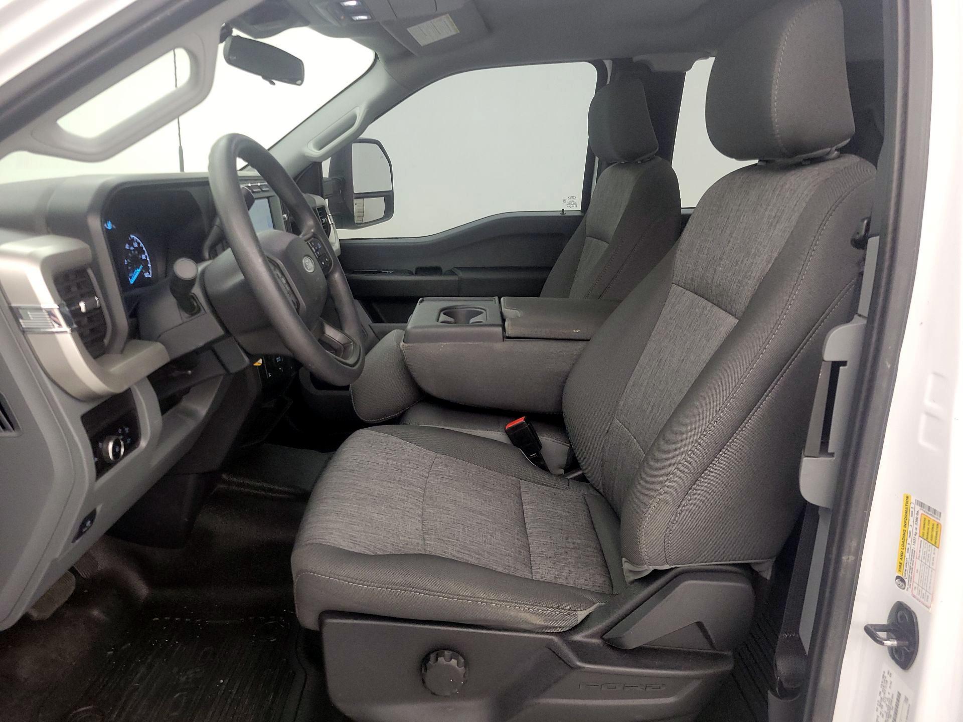 Thumbnail: 2023 Ford F-250 - 11