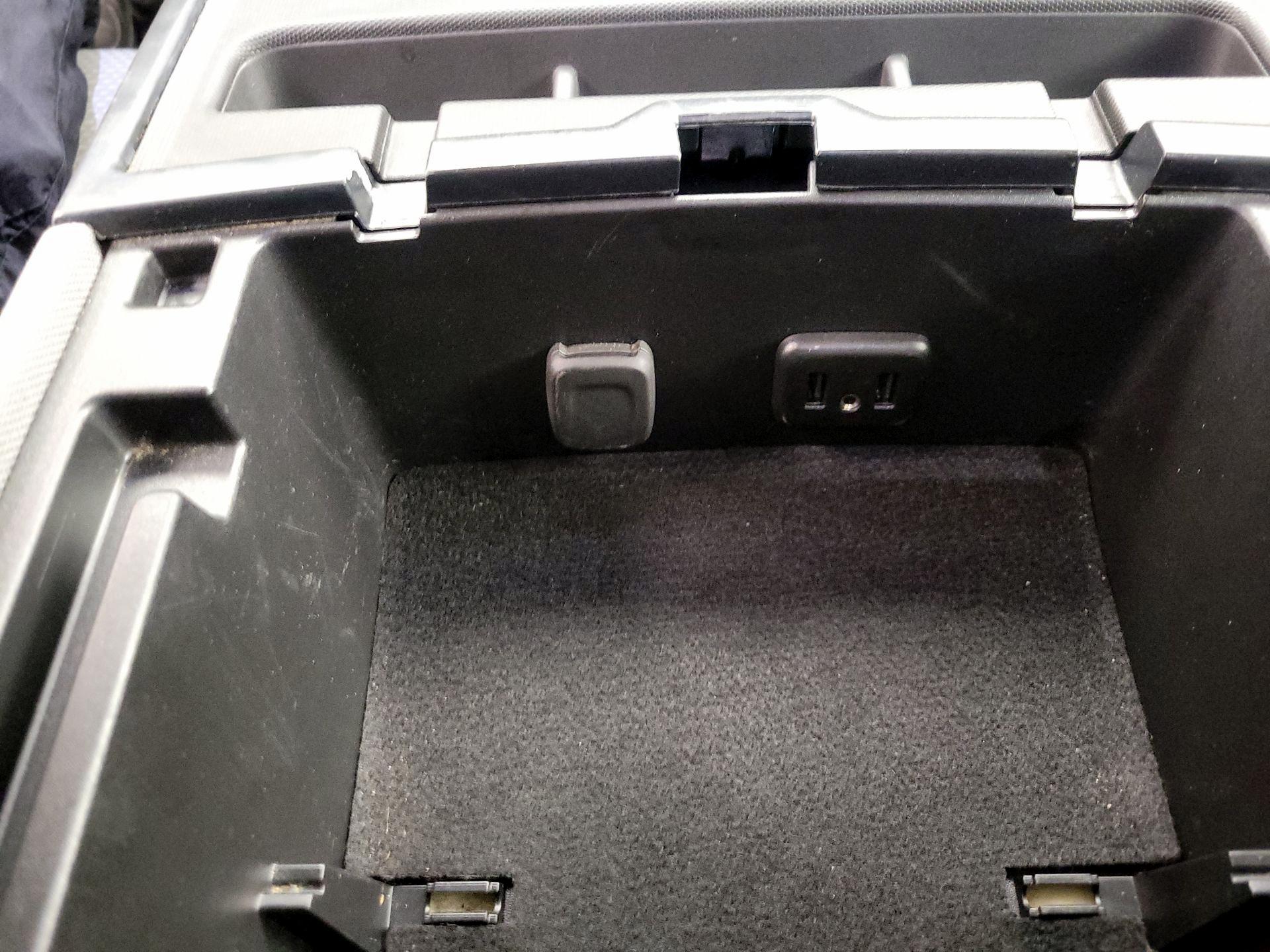 Thumbnail: 2019 Chevrolet Silverado 1500 - 18