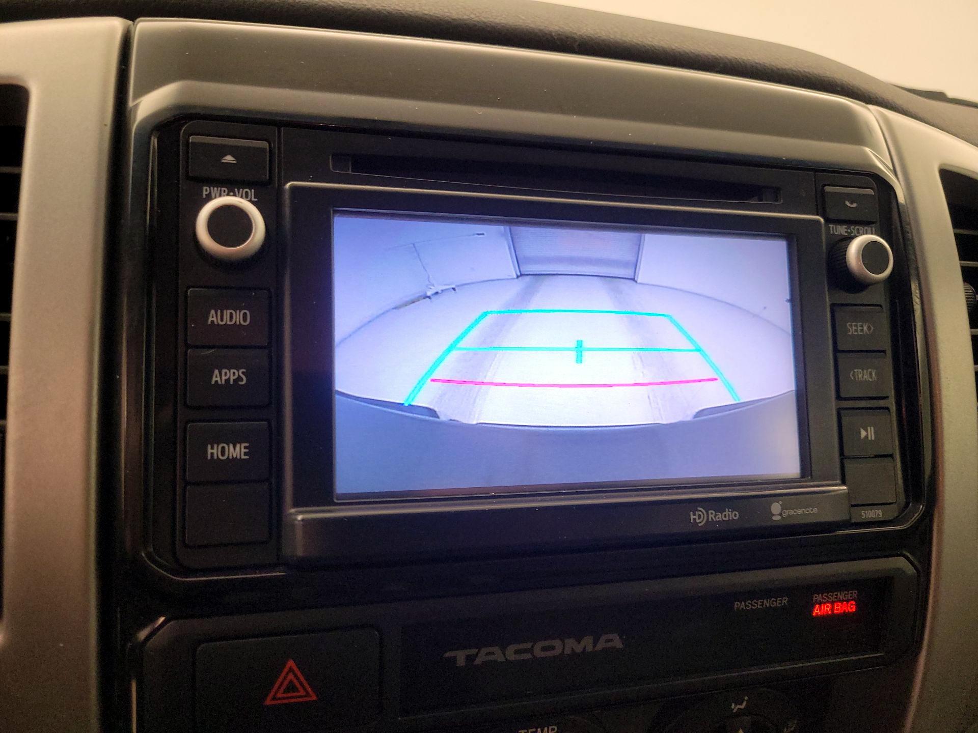 Thumbnail: 2015 Toyota Tacoma - 14