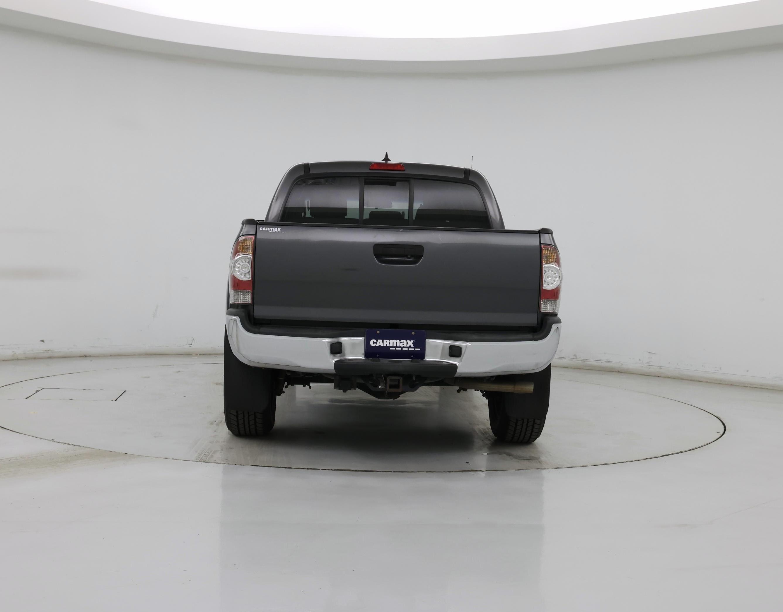 Thumbnail: 2015 Toyota Tacoma - 6