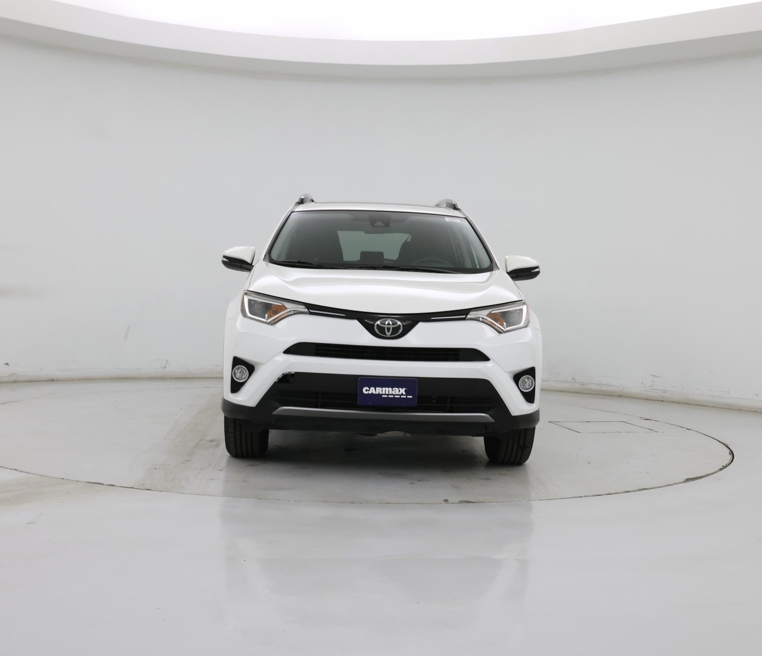 Thumbnail: 2018 Toyota RAV4 - 5