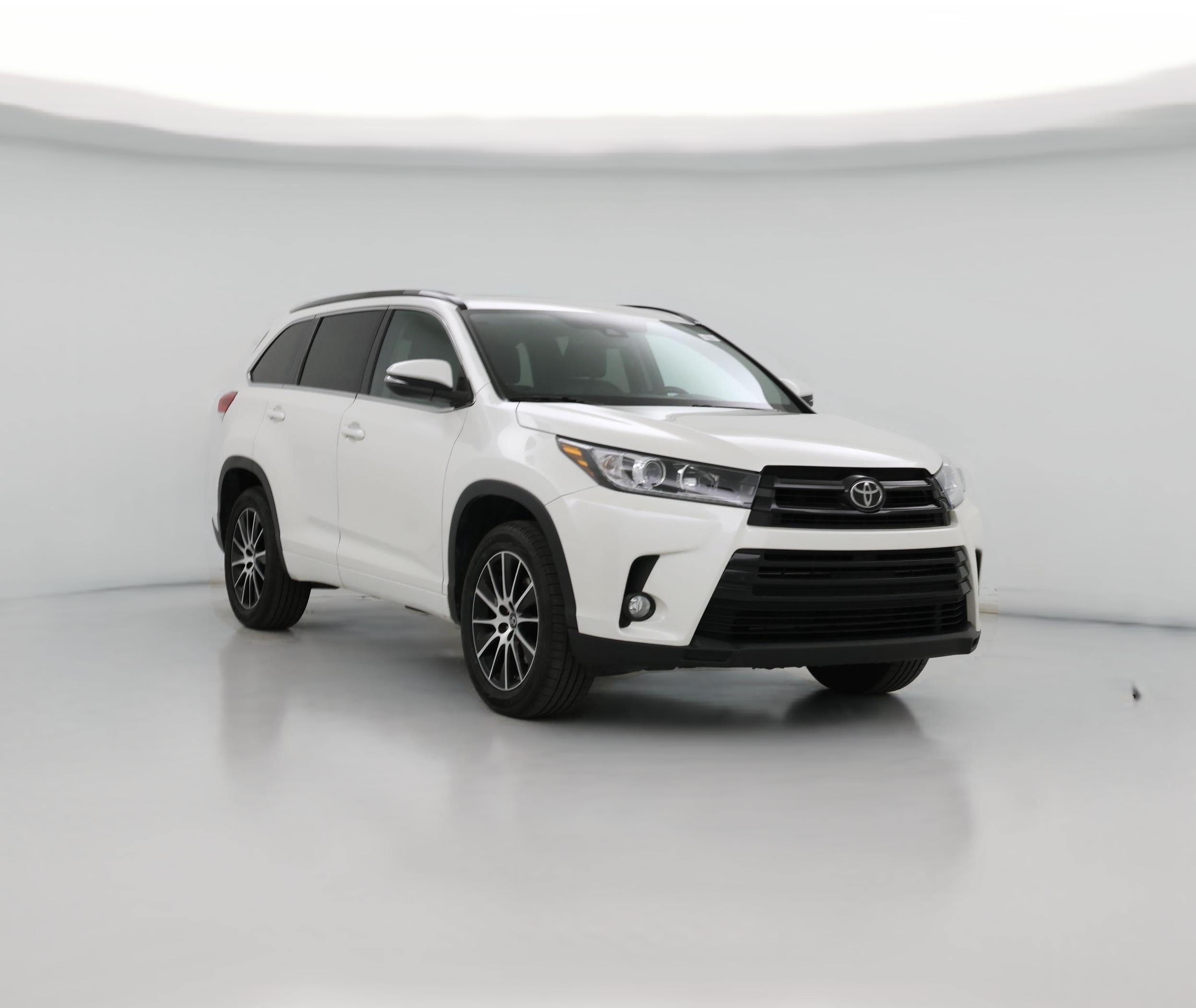 Thumbnail: 2017 Toyota Highlander - 1