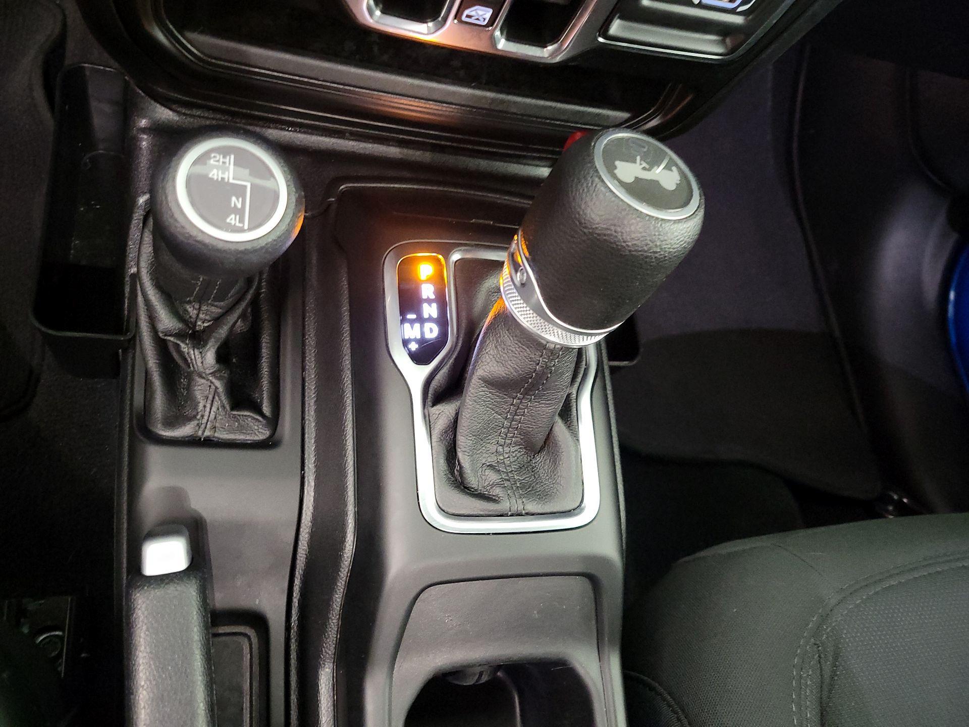 Thumbnail: 2021 Jeep Wrangler - 18