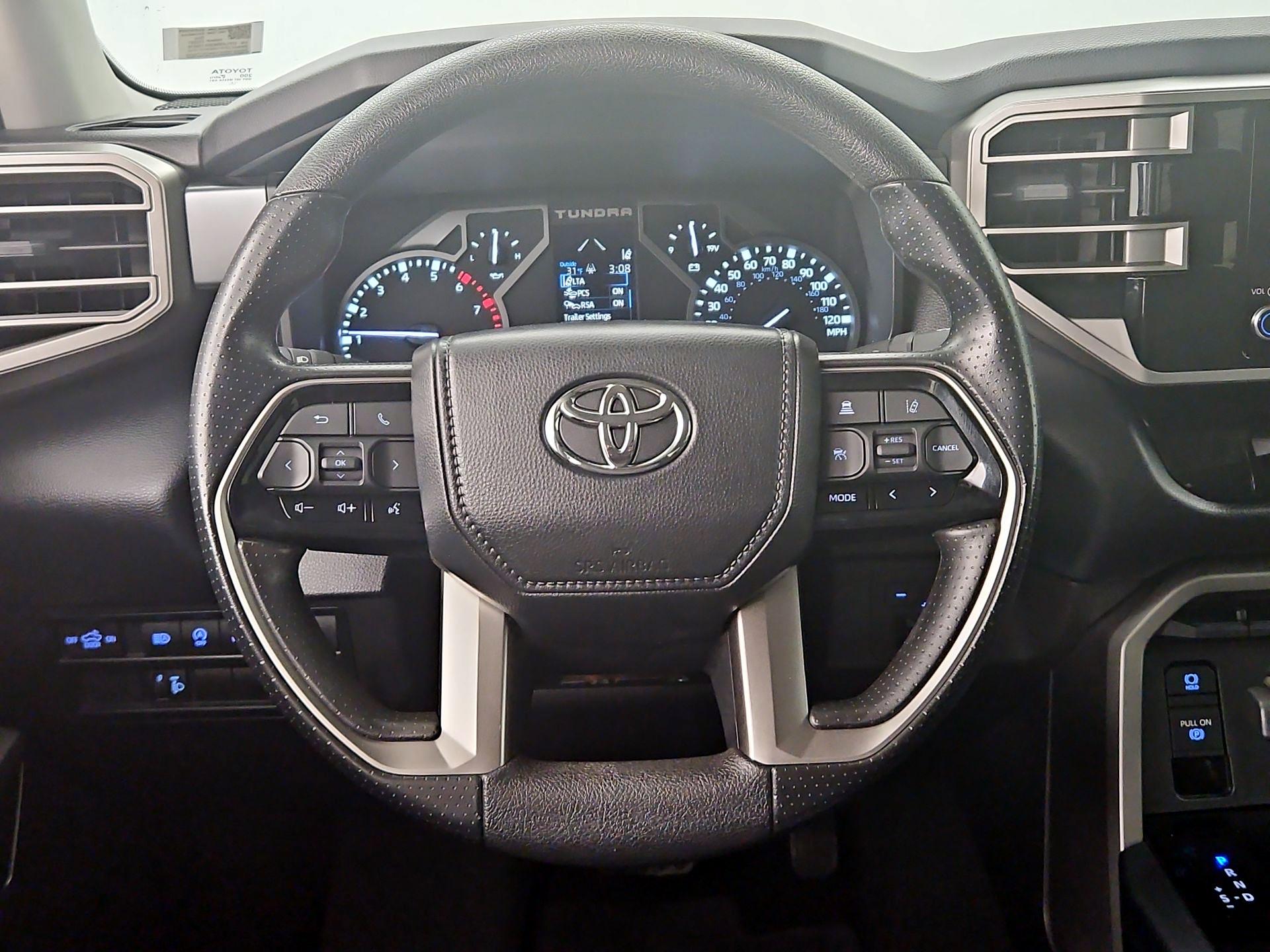 Thumbnail: 2024 Toyota Tundra - 10