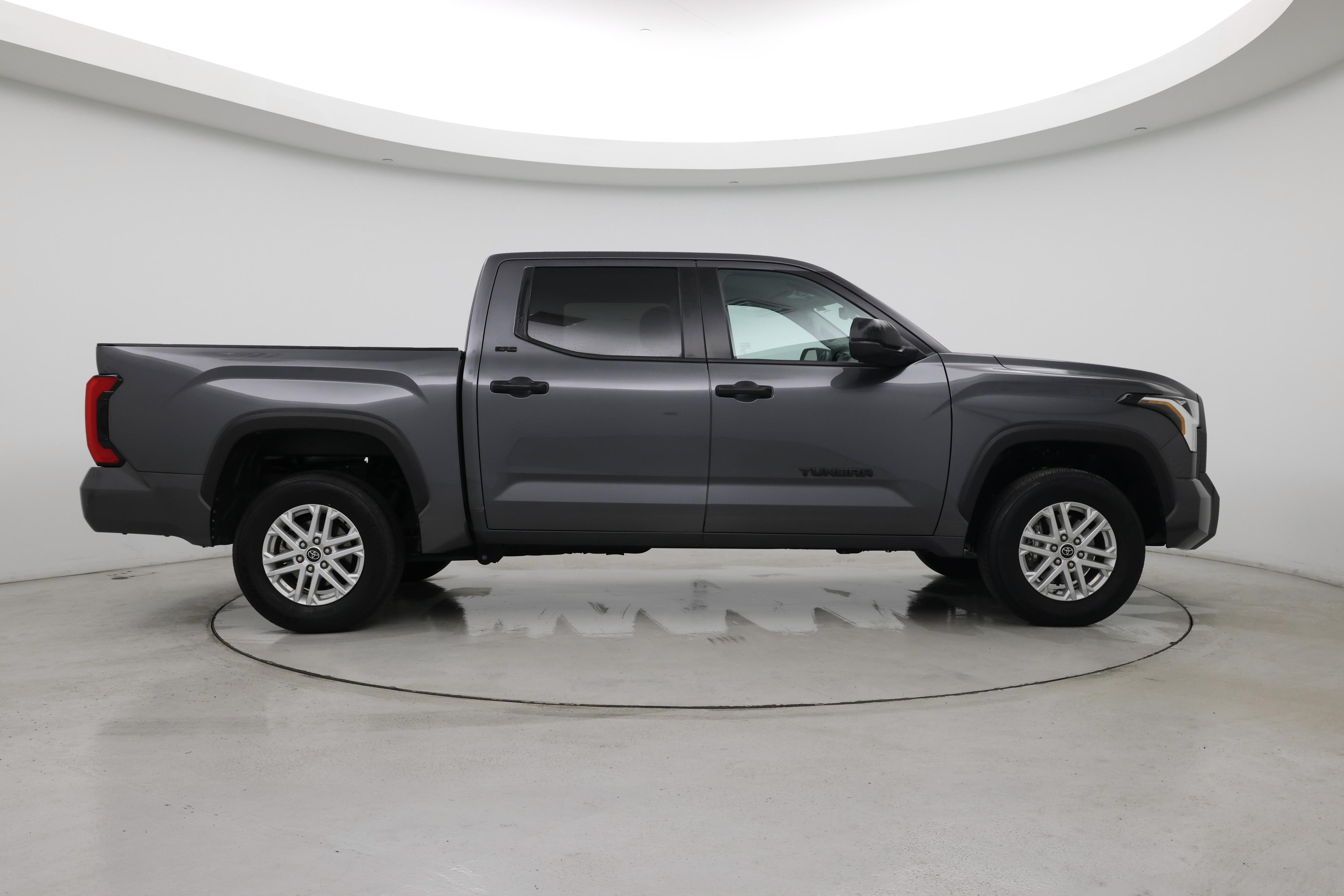 Thumbnail: 2024 Toyota Tundra - 7