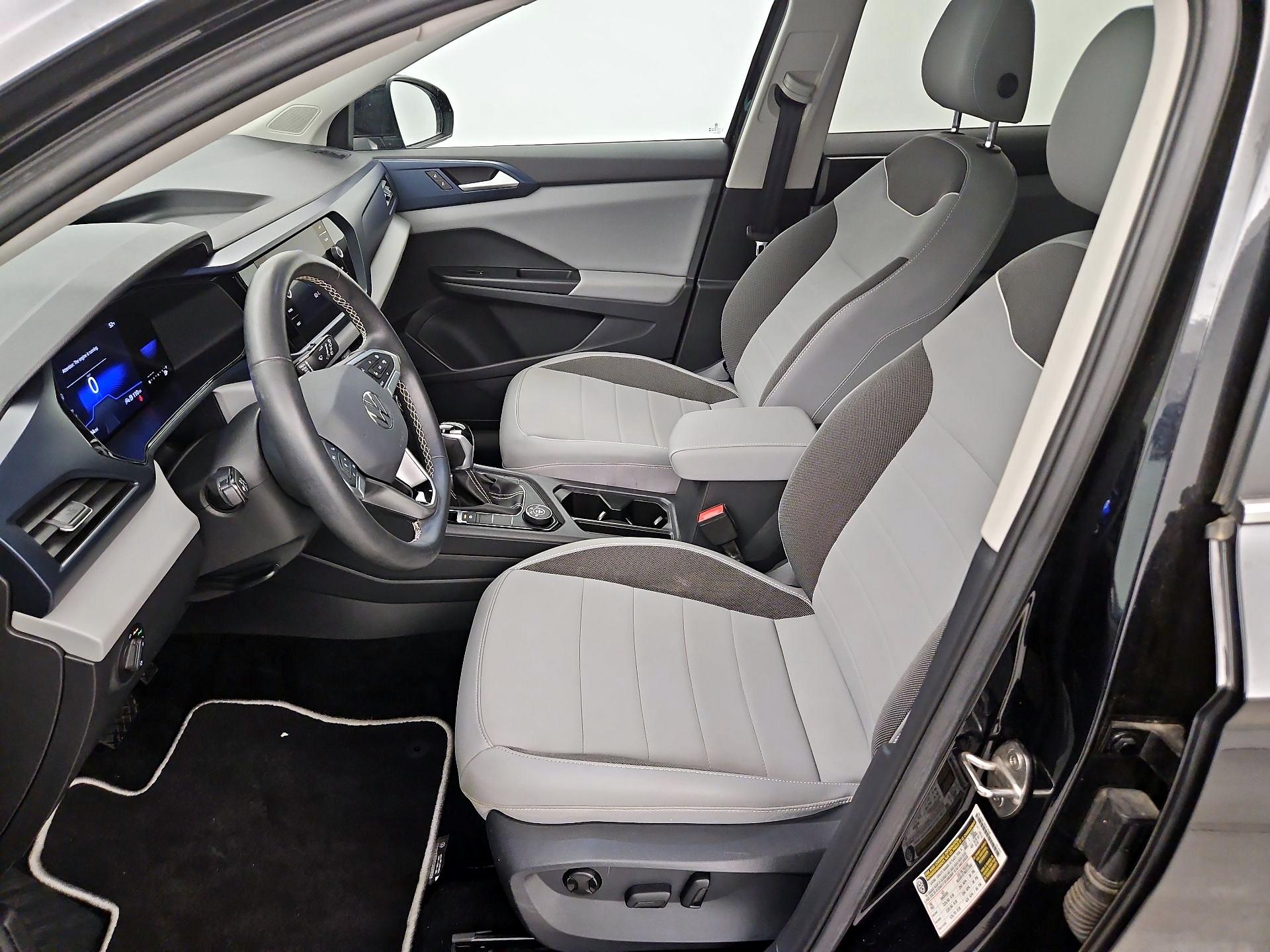 Thumbnail: 2023 Volkswagen Taos - 11