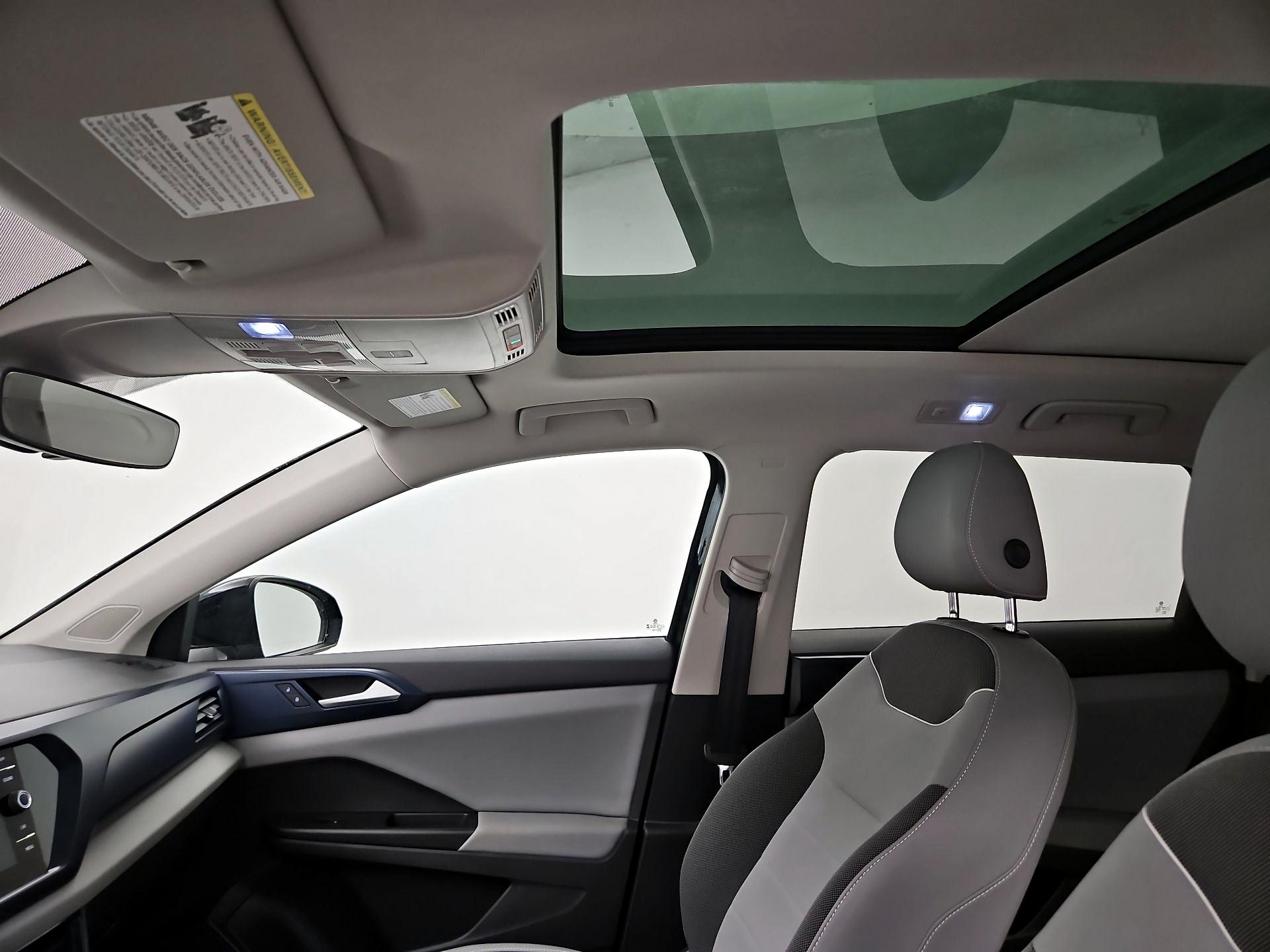 Thumbnail: 2023 Volkswagen Taos - 19