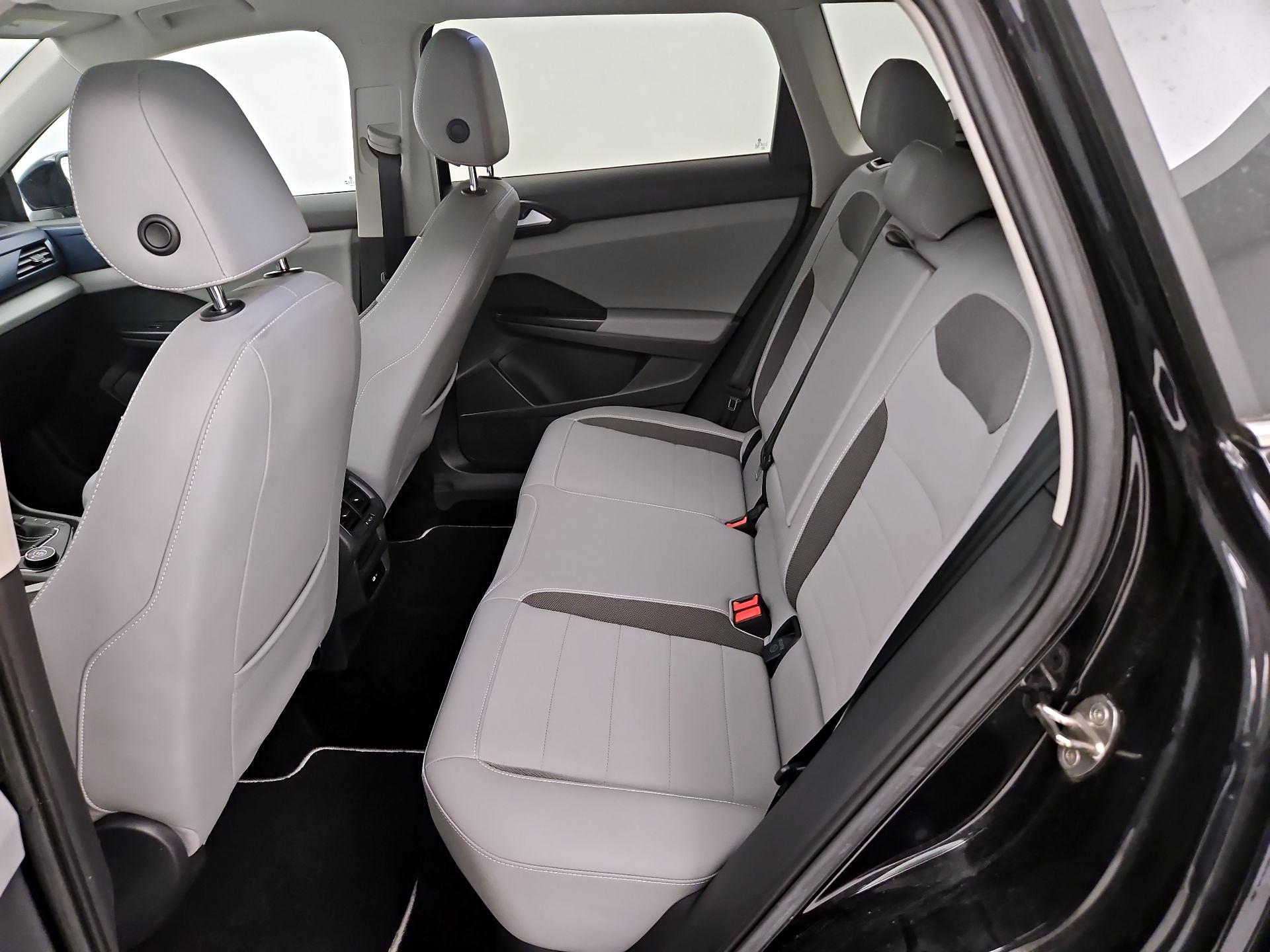 Thumbnail: 2023 Volkswagen Taos - 20