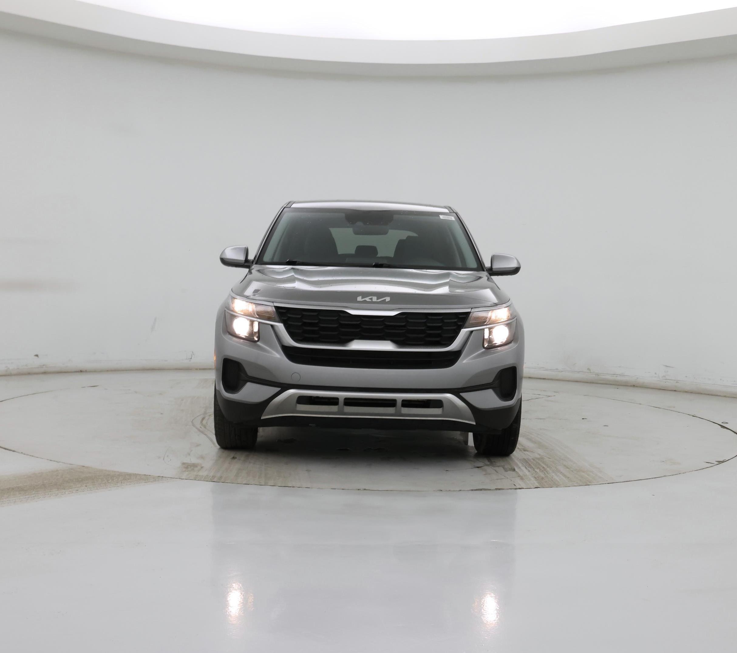 Thumbnail: 2023 Kia Seltos - 5