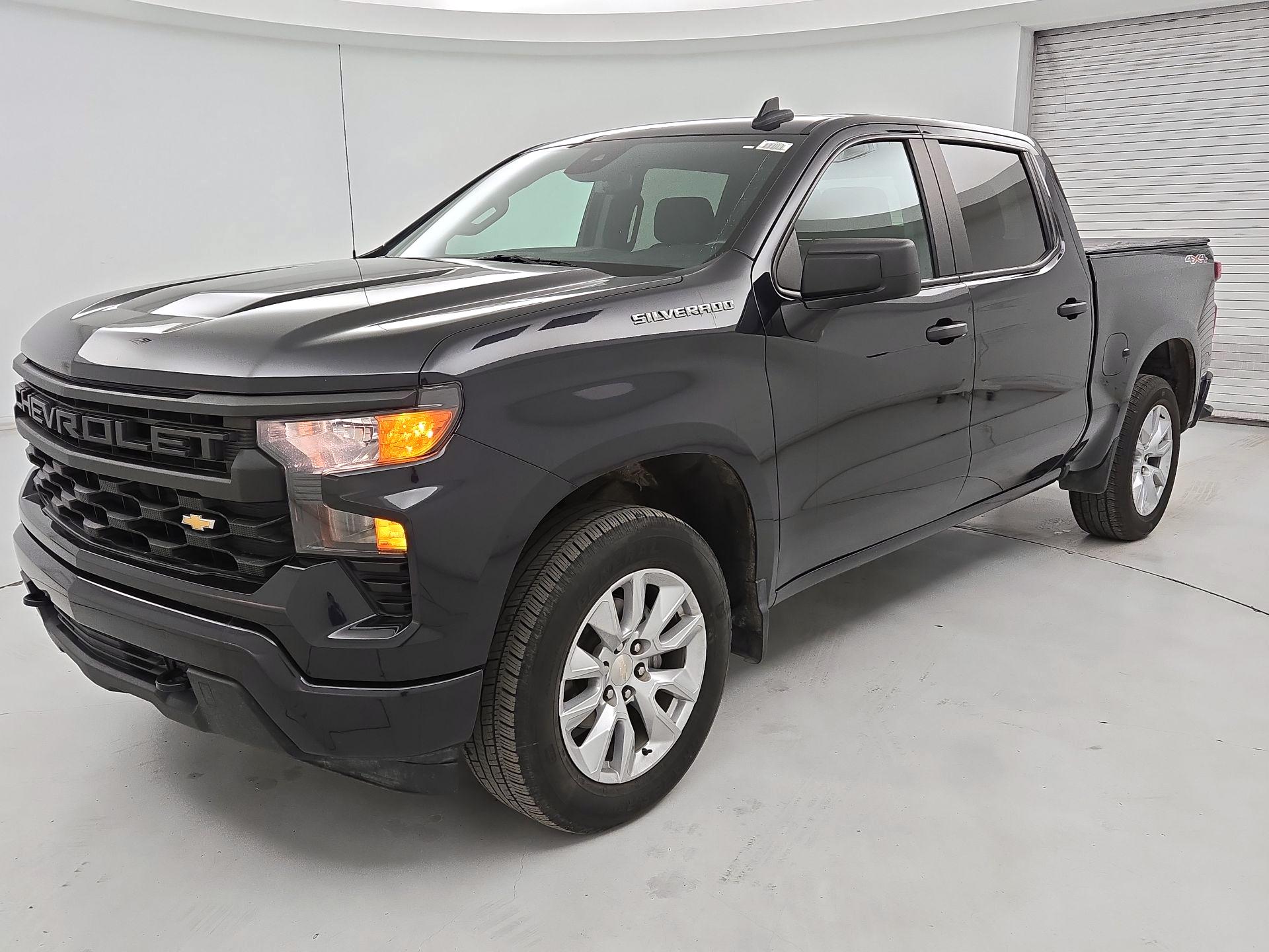 Thumbnail: 2022 Chevrolet Silverado 1500 - 3