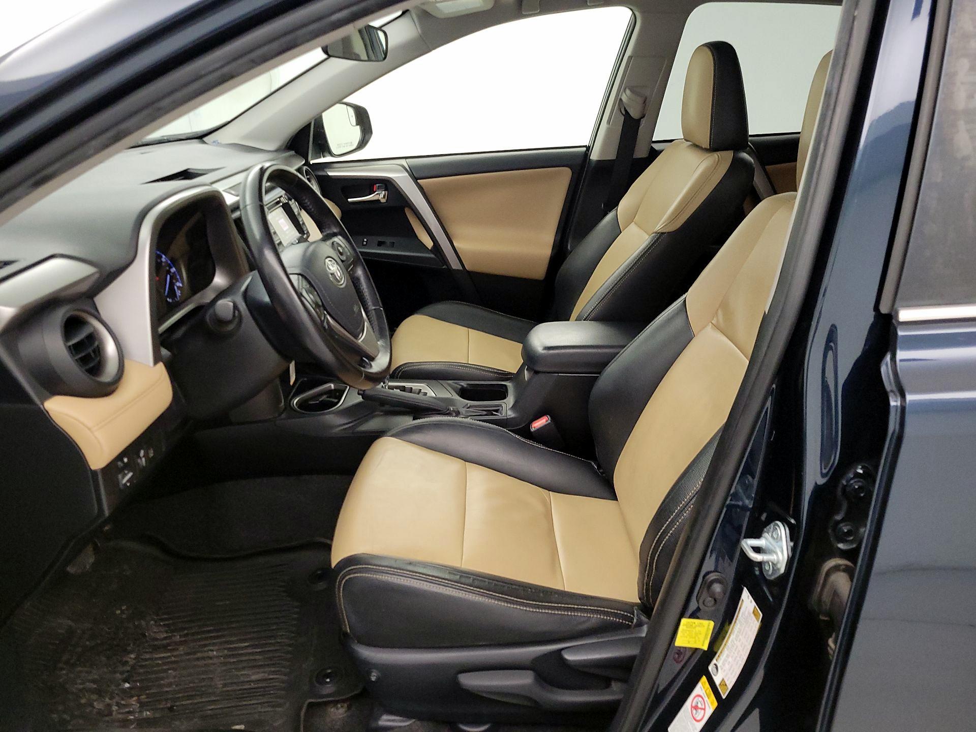 Thumbnail: 2017 Toyota RAV4 - 11