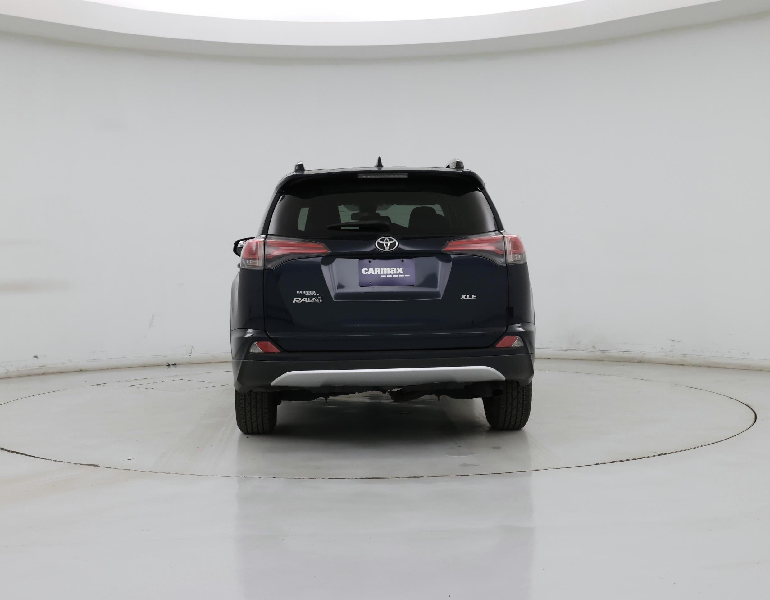 Thumbnail: 2017 Toyota RAV4 - 6