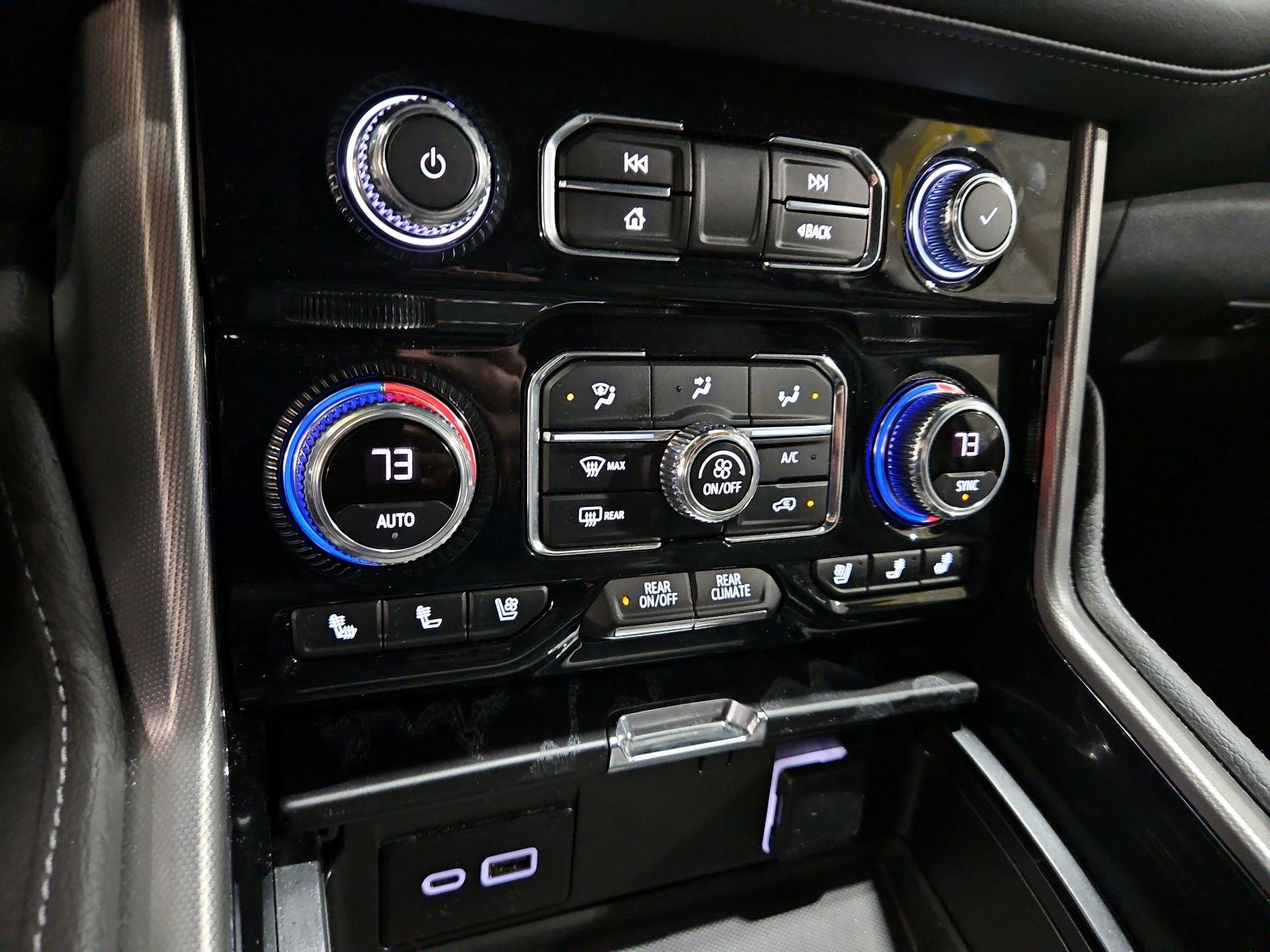 Thumbnail: 2023 GMC Yukon - 17