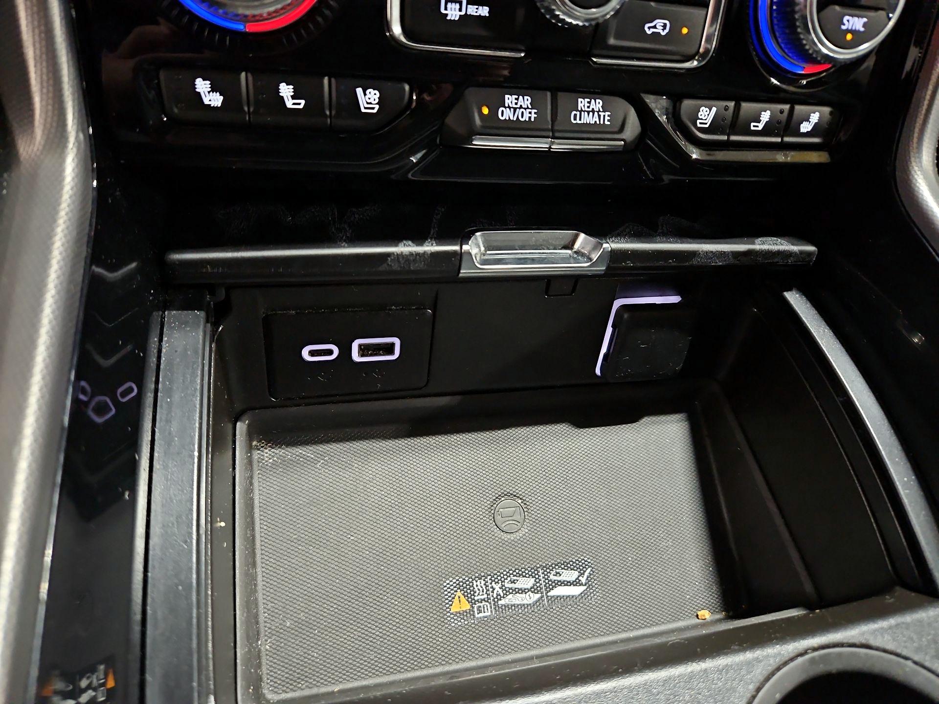 Thumbnail: 2023 GMC Yukon - 19